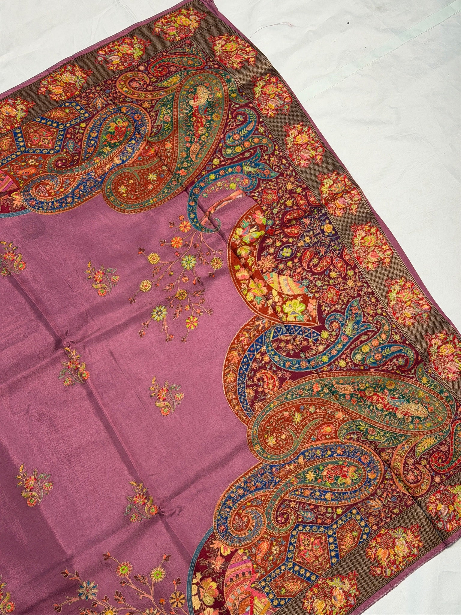 UTSAV BANARAS 476: Dusty Mauve Butter Silk Saree with Royal Paisley Position Print & Contrast Blouse