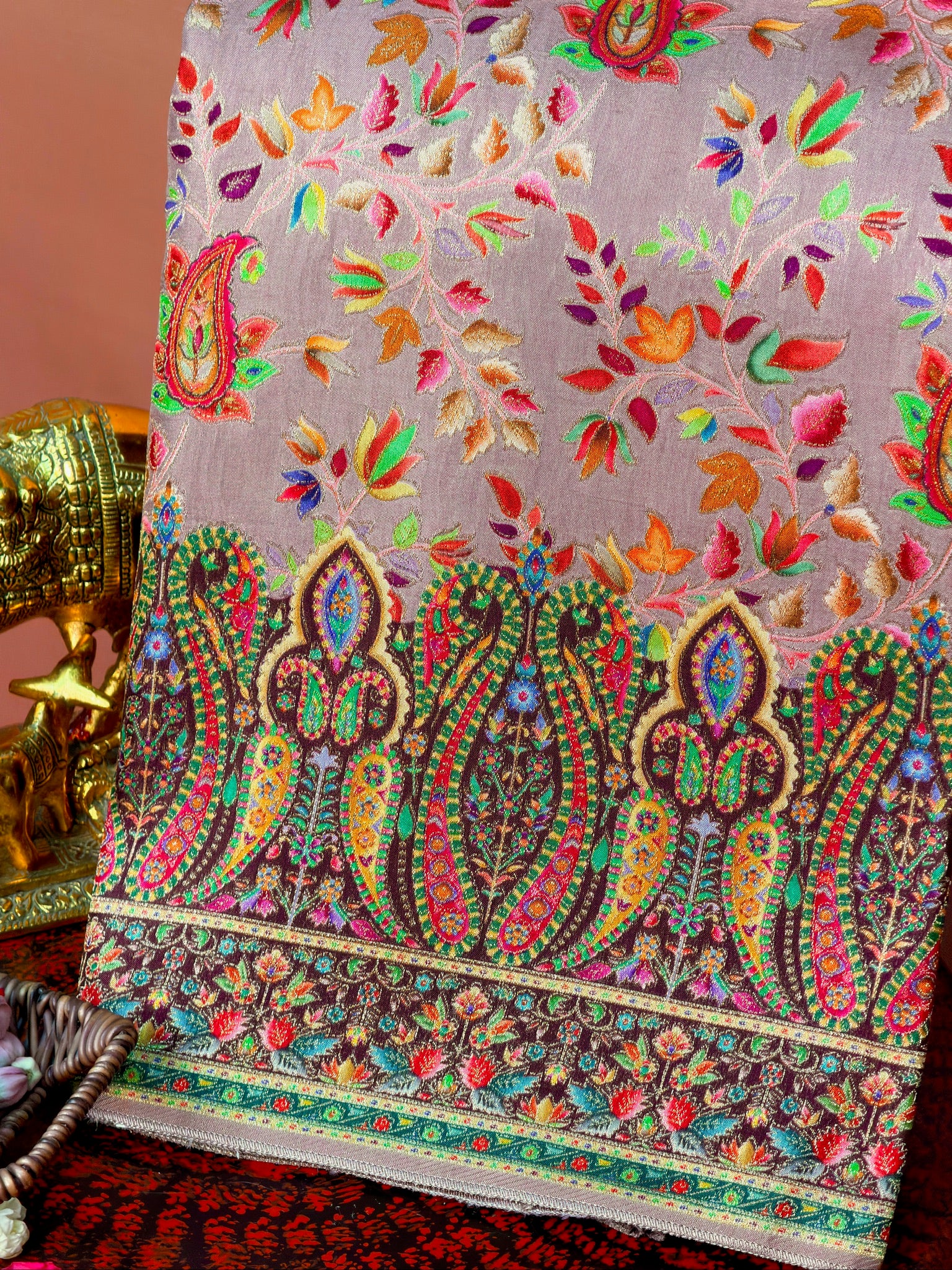 UTSAV BANARAS 478B: Dusty Grey Butter Silk Saree with Royal Paisley Position Print & Contrast Blouse