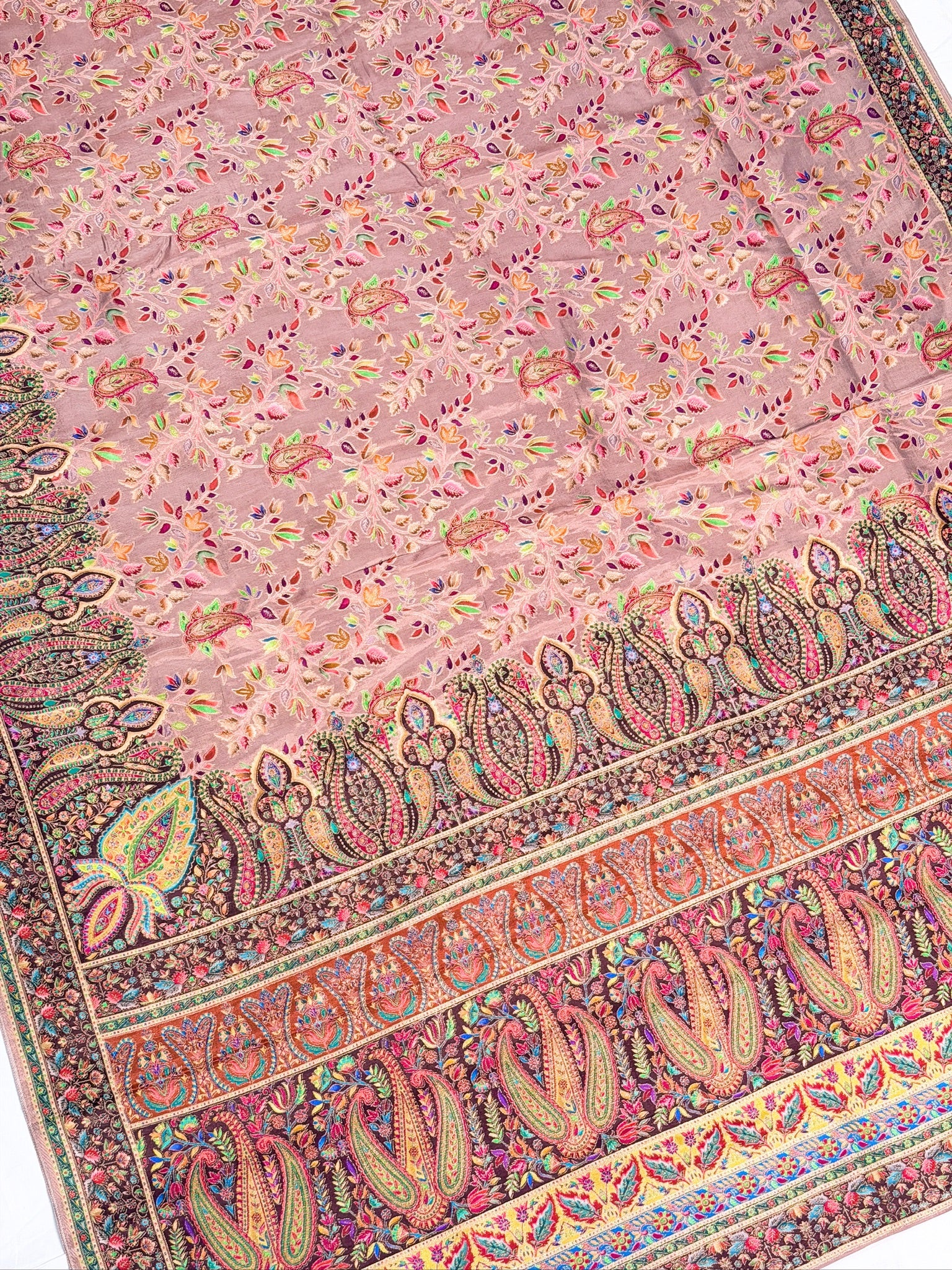 UTSAV BANARAS 478B: Dusty Grey Butter Silk Saree with Royal Paisley Position Print & Contrast Blouse