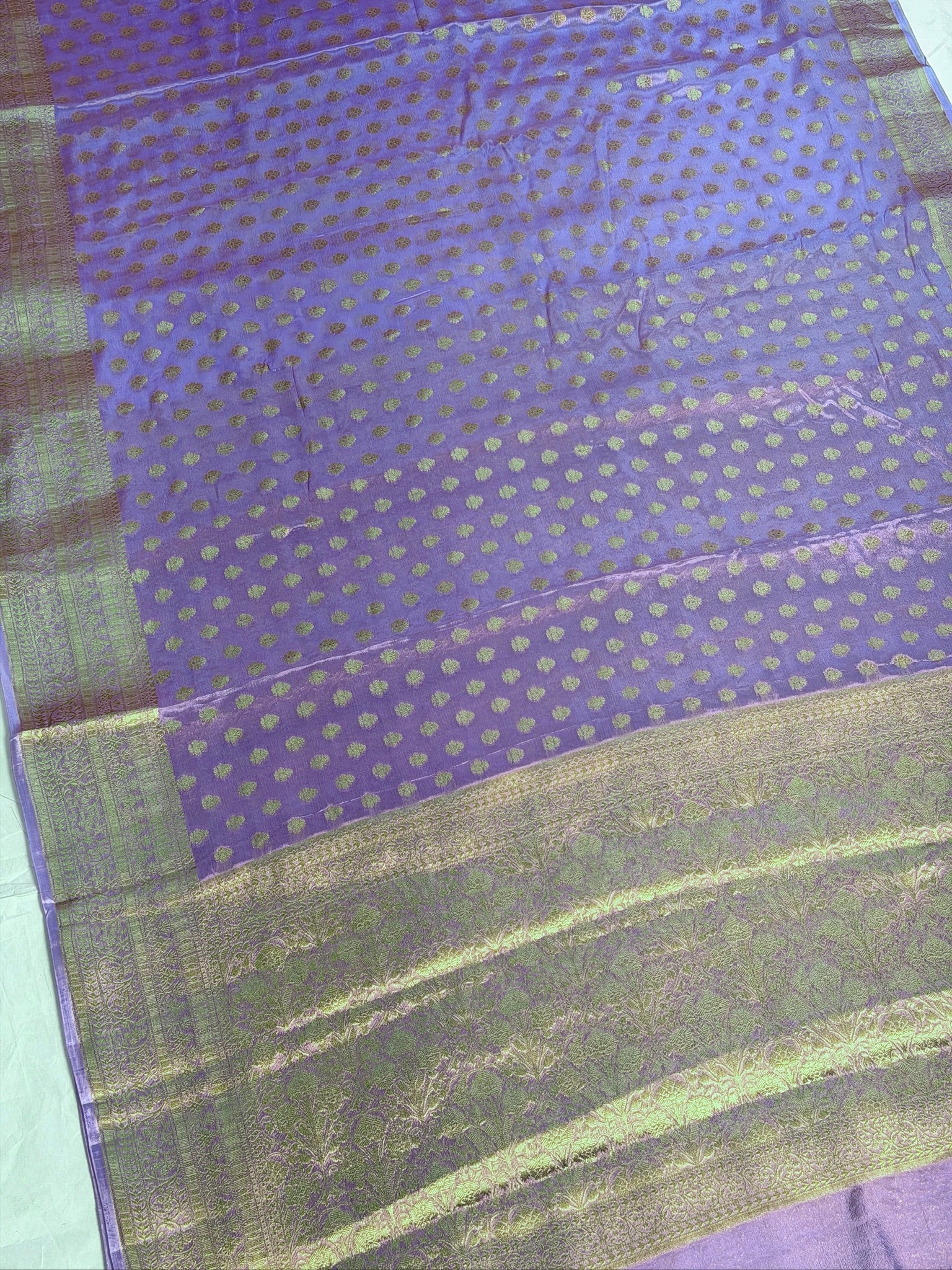 UTSAV Banaras 425: Lavender Premium Mashru Silk Saree with Khaddi buti & Traditional Banarasi Border