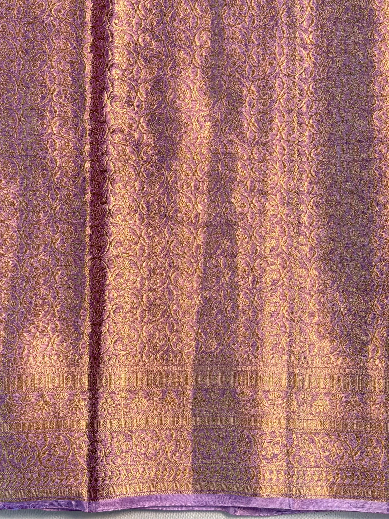 UTSAV Banaras 425: Lavender Premium Mashru Silk Saree with Khaddi buti & Traditional Banarasi Border
