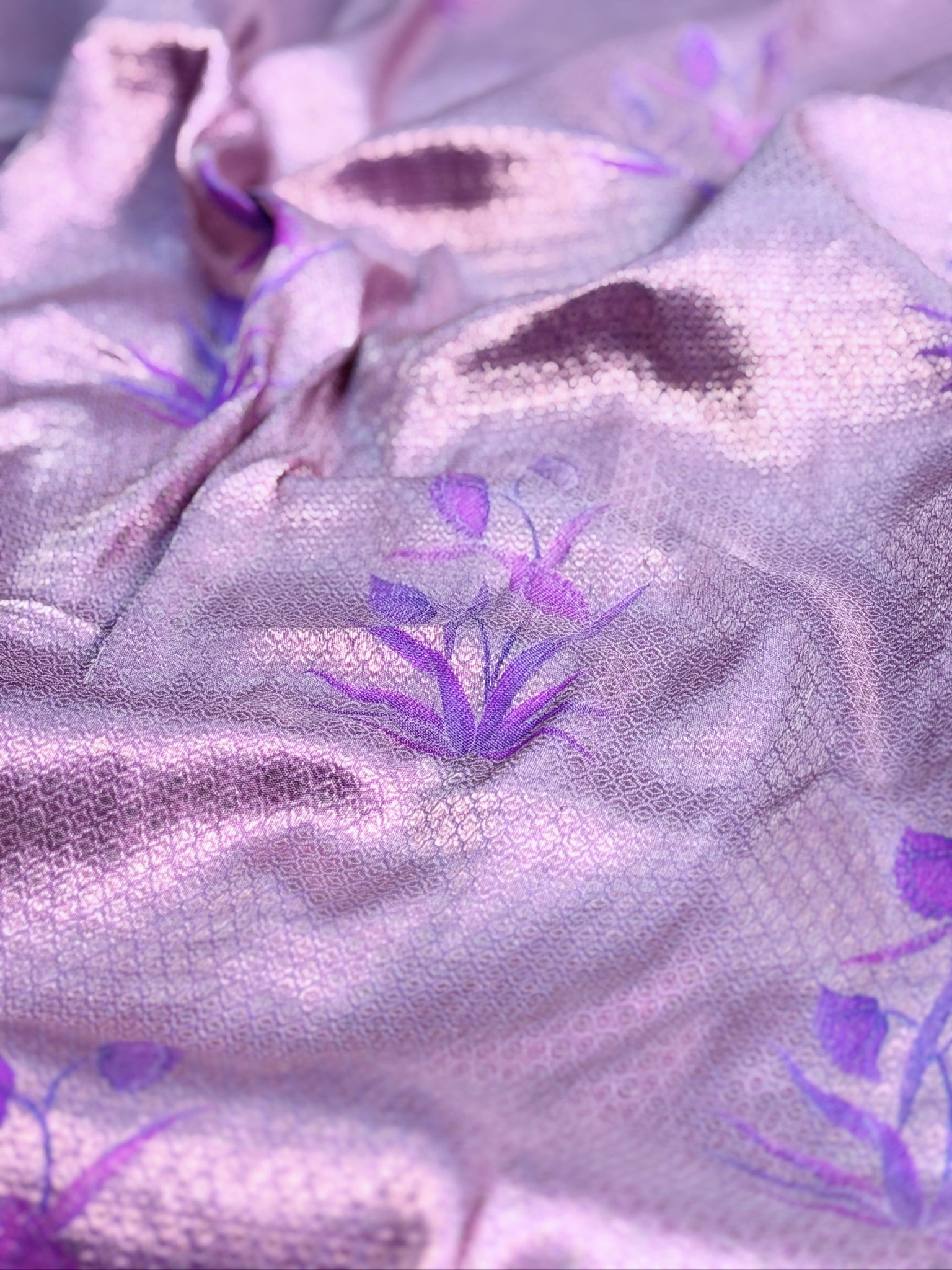 VIRASAT 450: Pure Handloom Kimkhwab Silk Saree Lilac | Timeless Banarasi Elegance