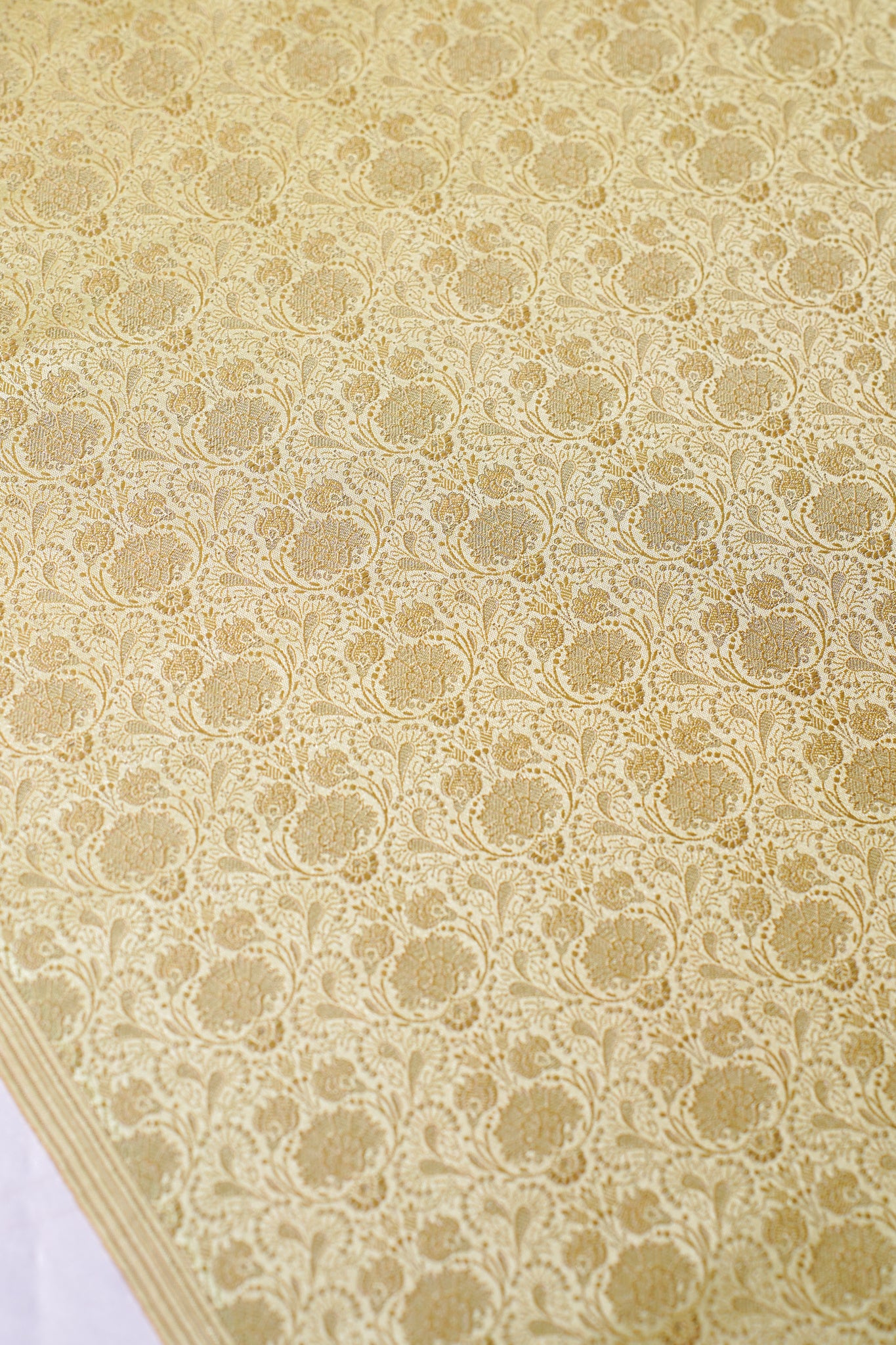 "MCF 24" Banarasi Yellow Handloom Tanchui Alfi Jaal Febric