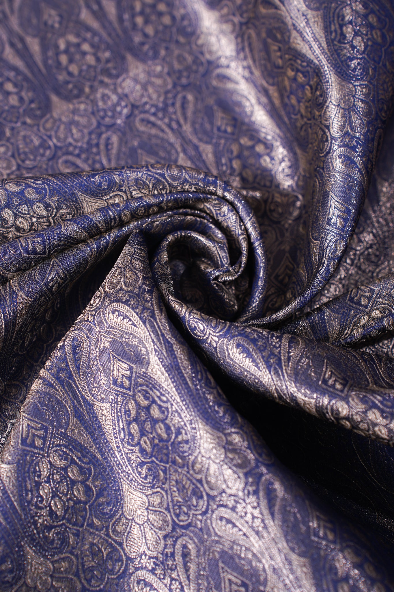"MCF 17" Banarasi Blue Handloom Tanchui Alfi Jaal Febric