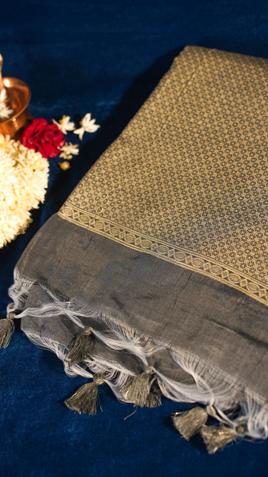 "UTSAV BANARAS 130" Banarasi Grey Rangkaat Silk Saree