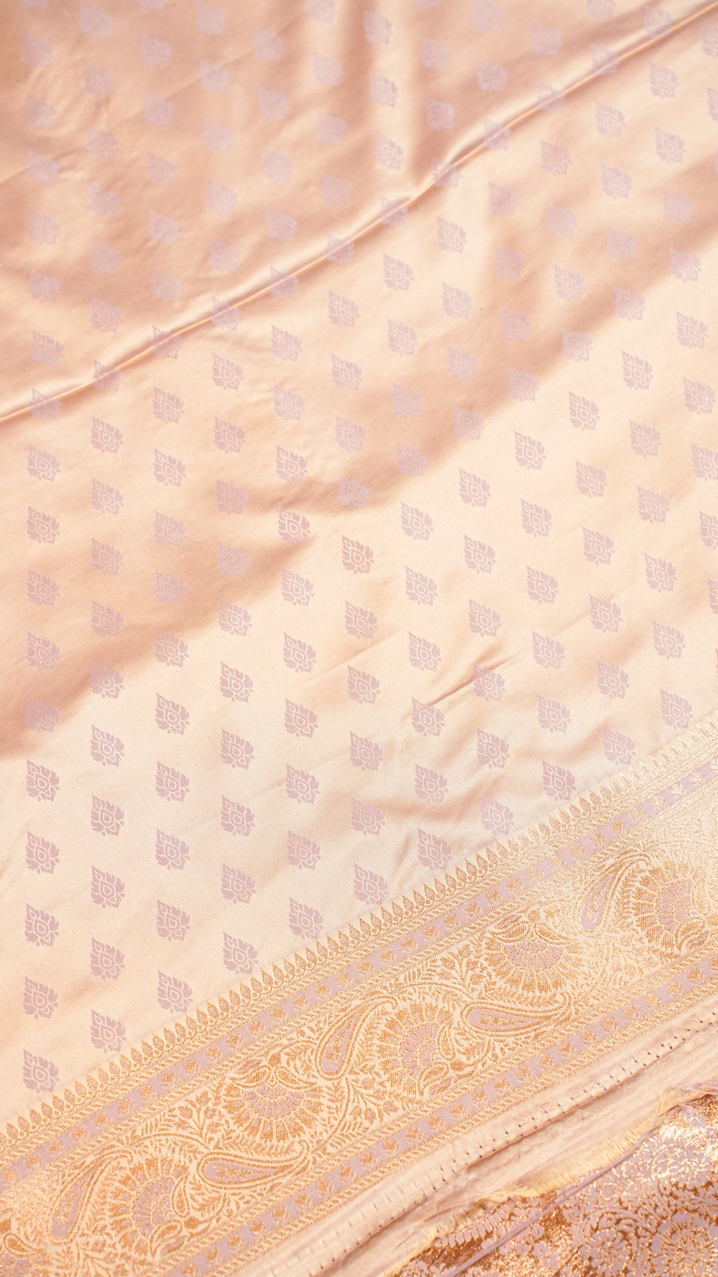 "UTSAV BANARAS 133" Banarasi Pastel Pink Mashru Silk Saree