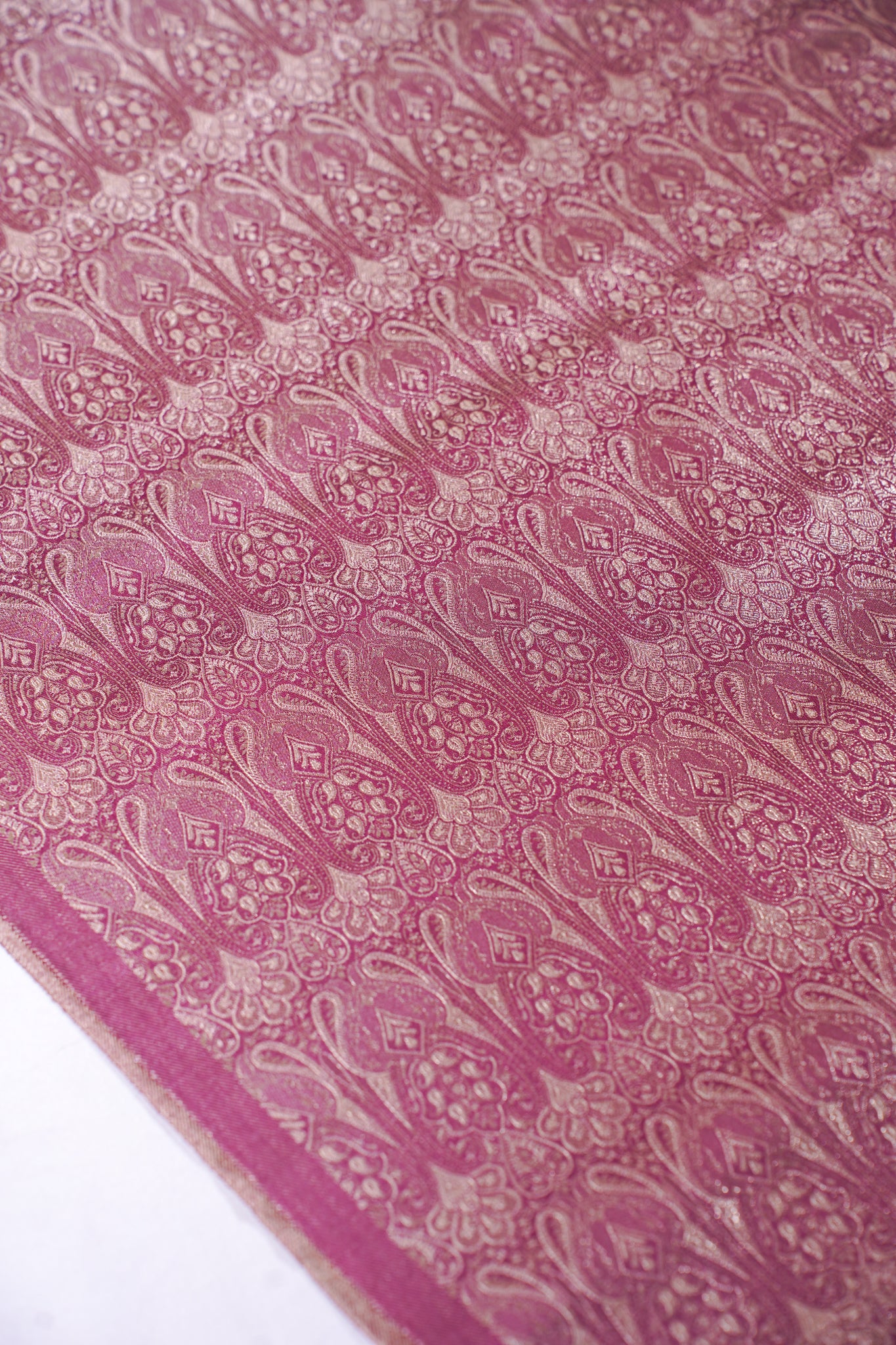 "MCF 18" Banarasi Maroon Handloom Tanchui Alfi Jaal Febric