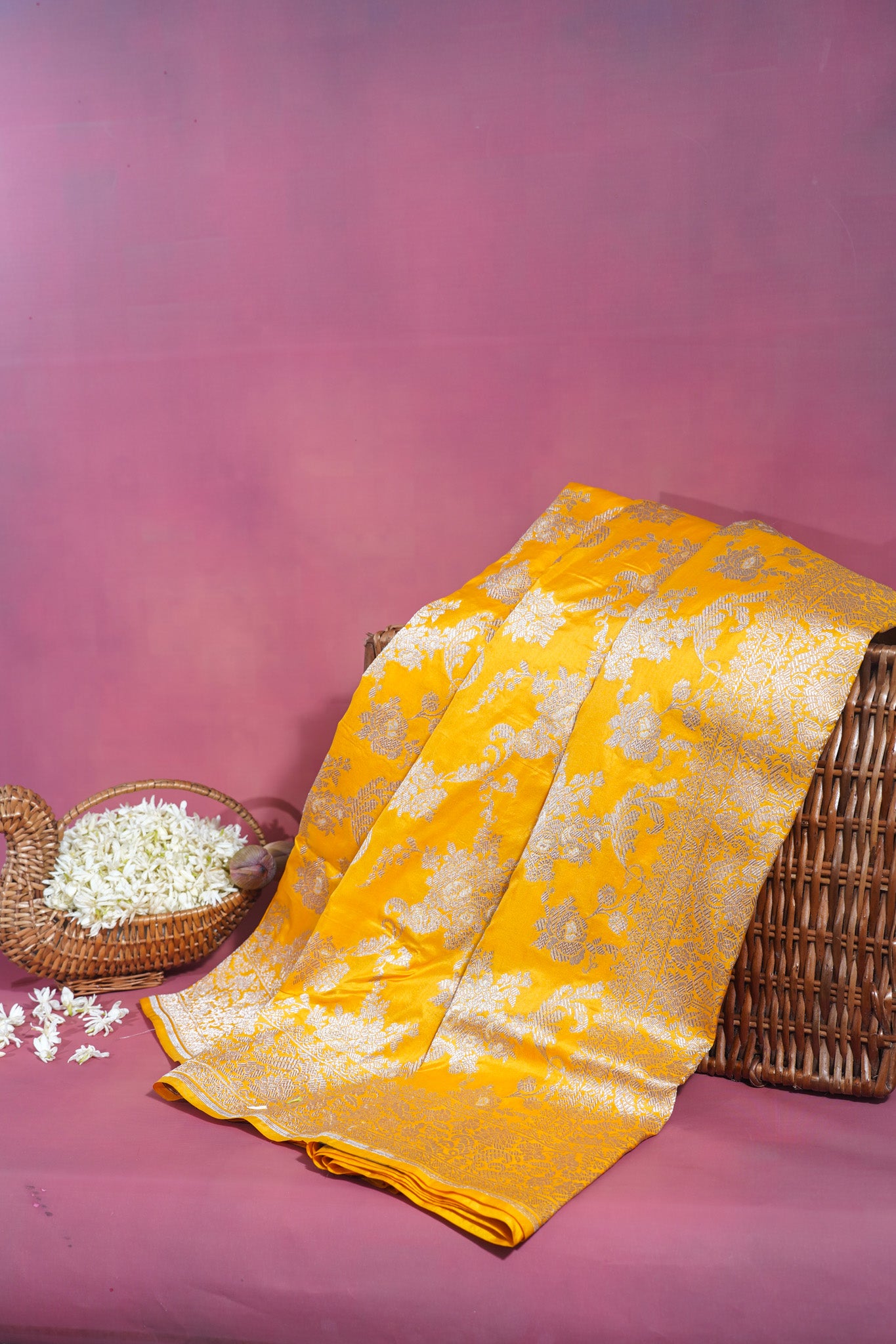 "VIRASAT 164" Banarasi Jangla Jaal Saree: Woven with Pure Gold Rupa Zari and A-Grade Silk