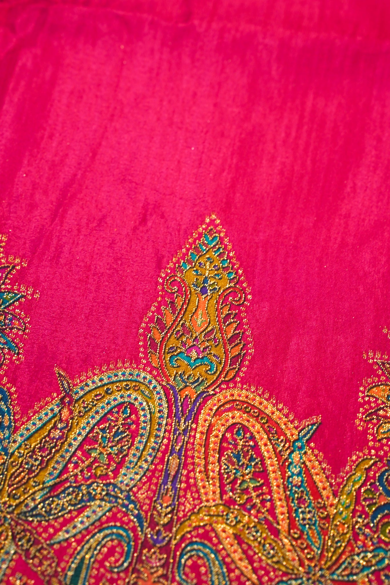 "Waah Banaras 087" Banarasi Hot Pink Meenakari Position Print Silk Saree