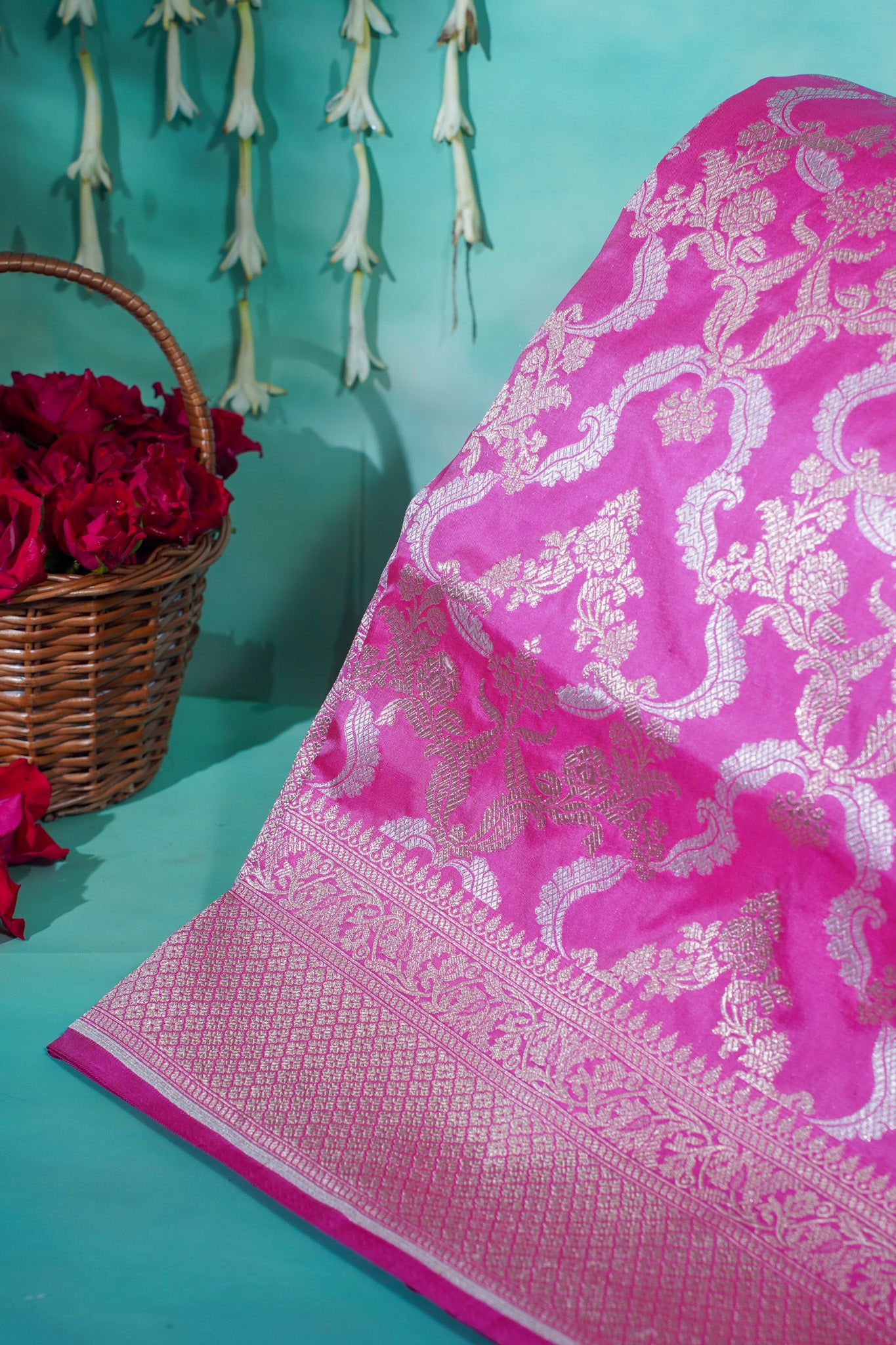 "VIRASAT 103" Dark Pink Pure Kadwa Jaal Banarasi Handloom Saree