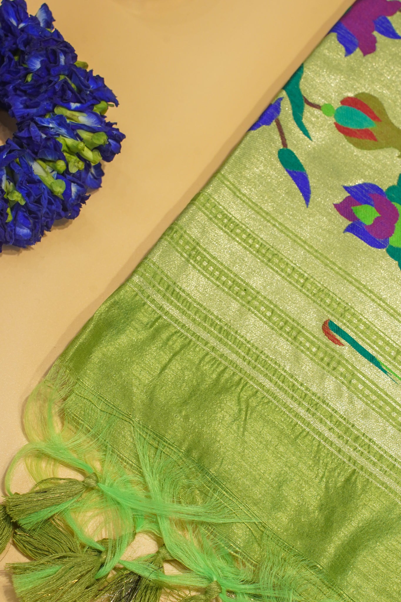 "UTSAV BANARAS 186" Banarasi Green Peacock Silk Saree