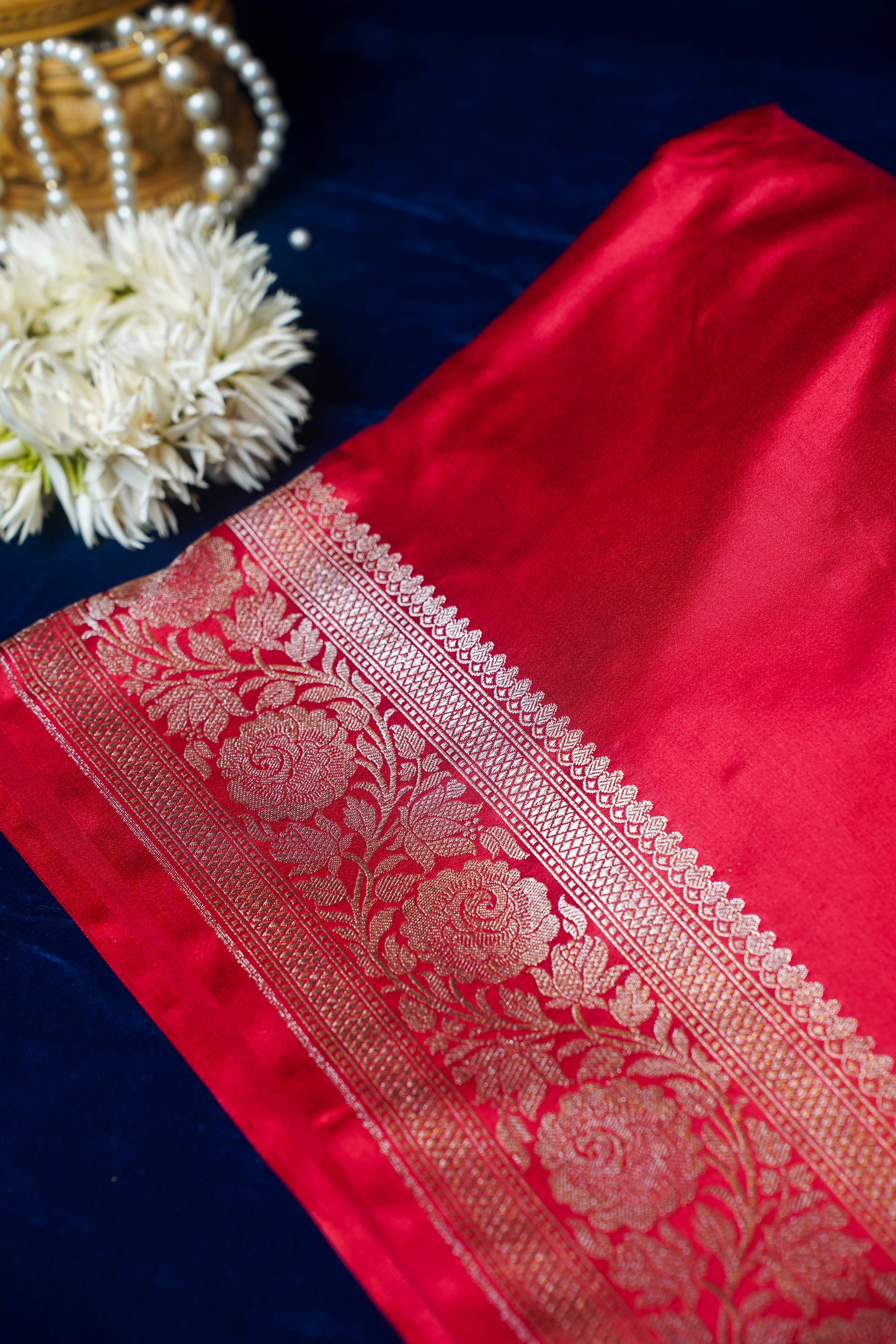 Mandodari Maroon Pure Banarasi Mashru Silk Saree