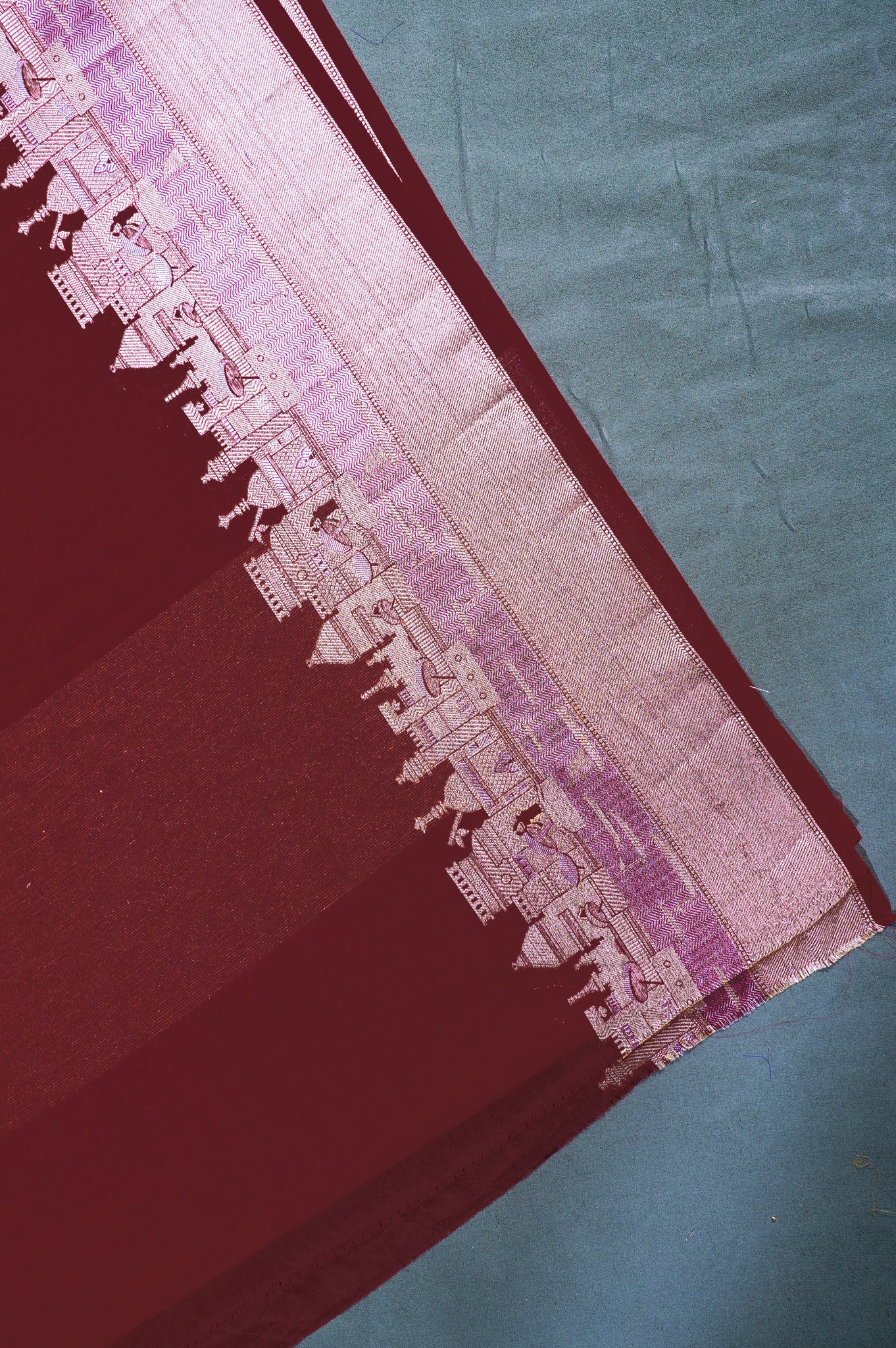 "UTSAV BANARAS 003F" Banarasi Coffee Kashi Ghat Silk Saree with Pictorial Zari Weave