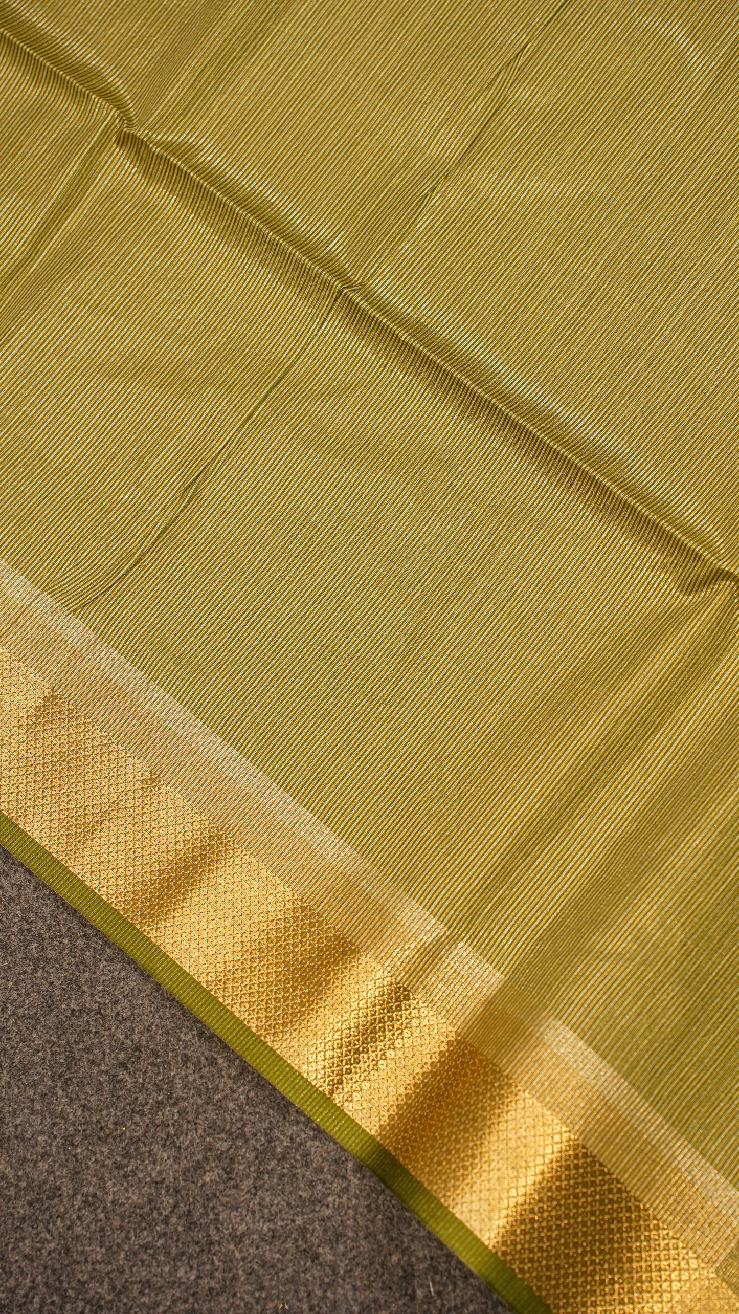 "UTSAV BANARAS 122" Banarasi Light Olive Raw Chanderi Buti Silk Saree