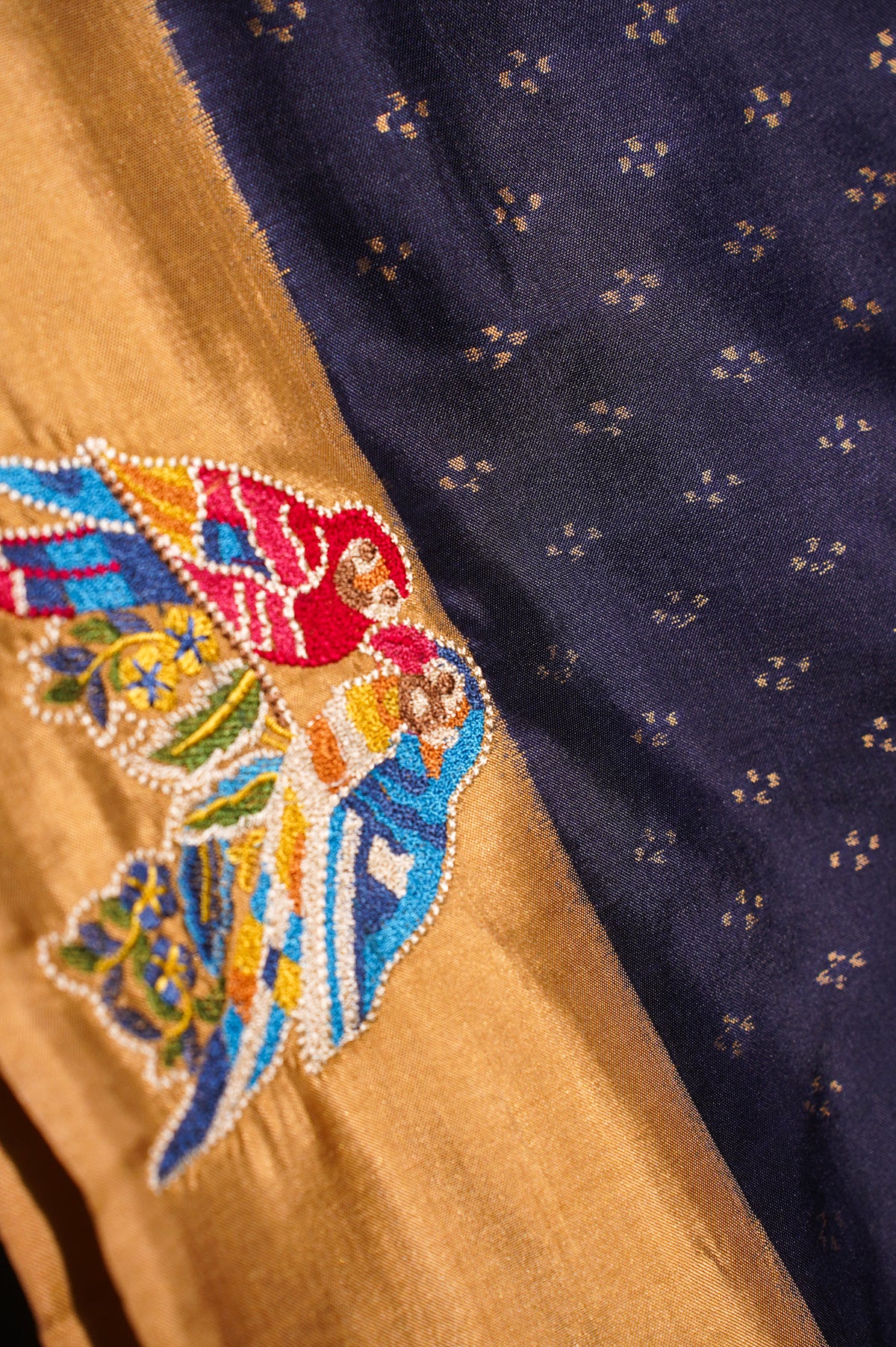 FOUNDER CHOICE 053: Exquisite Deep Blue Pure Handloom Katan Silk Saree with Resham Cross-Stitch Parrot Border