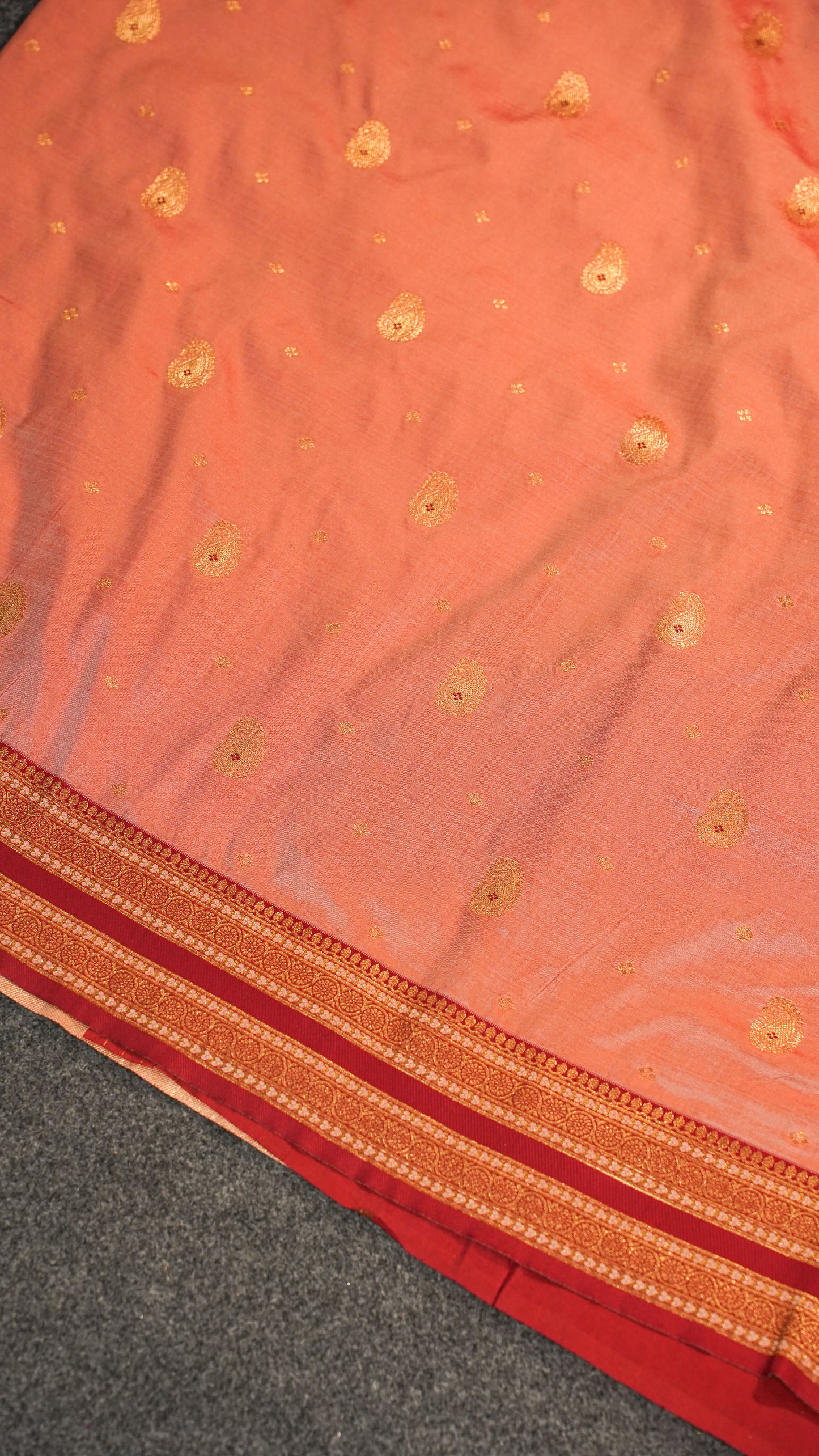 "UTSAV BANARAS 158" Banarasi Peach Katan Silk Saree