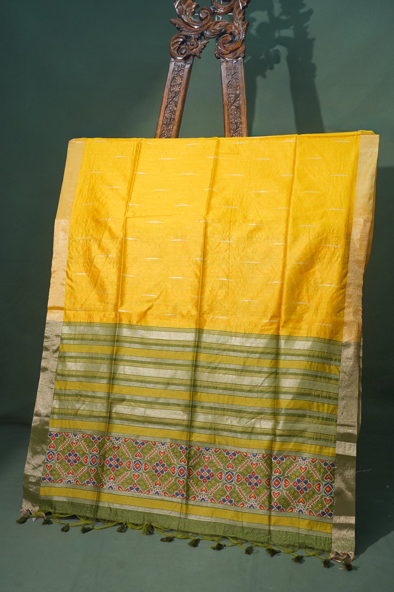 UTSAV BANARAS 204: Radiant Yellow Raw Silk Saree with Patola Design, Zari Patta Border & Zari Palla