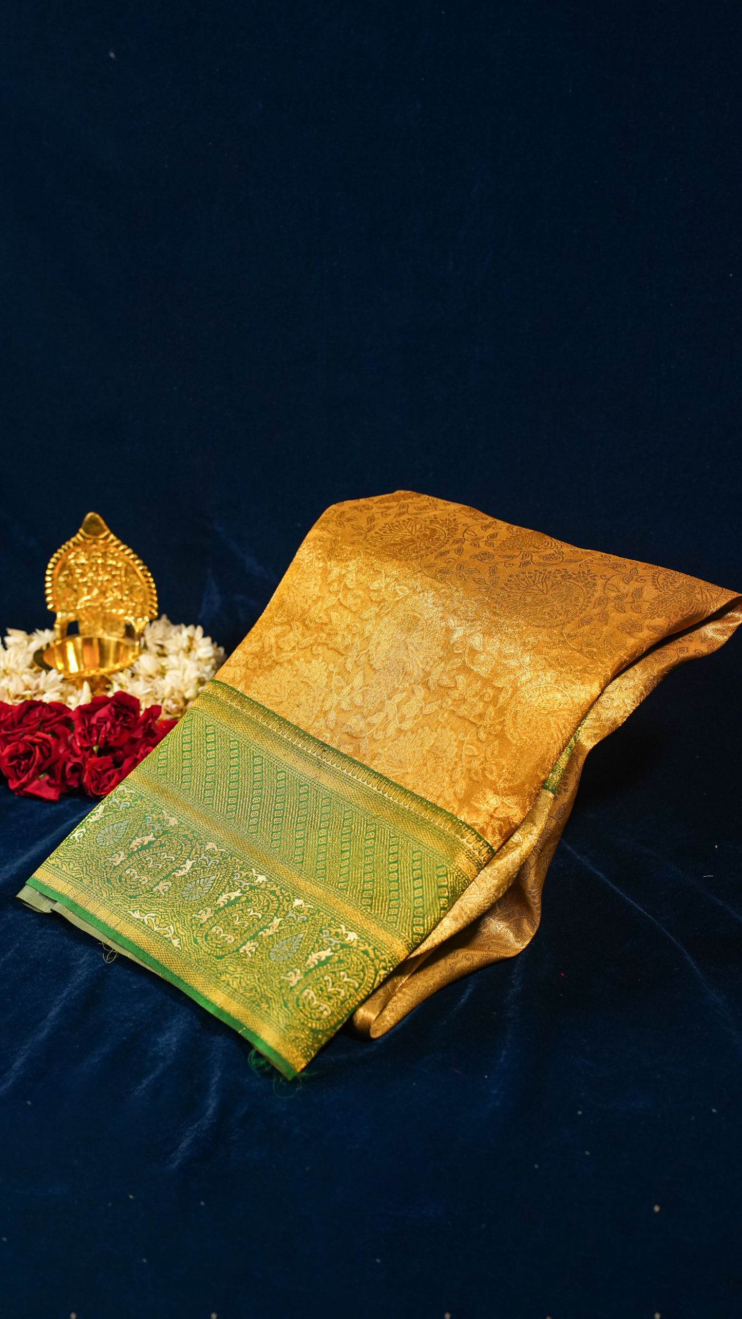 "UTSAV BANARAS 149" Banarasi Lemon Gold Kanjivaram Tissue Silk Saree