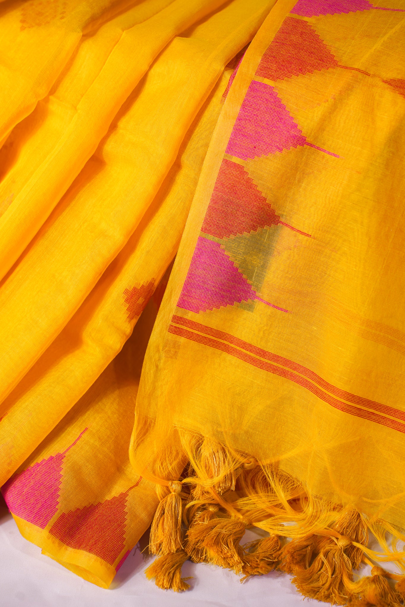"UTSAV BANARAS 210" Banarasi Mustard Cotton Silk With Temple Border Saree