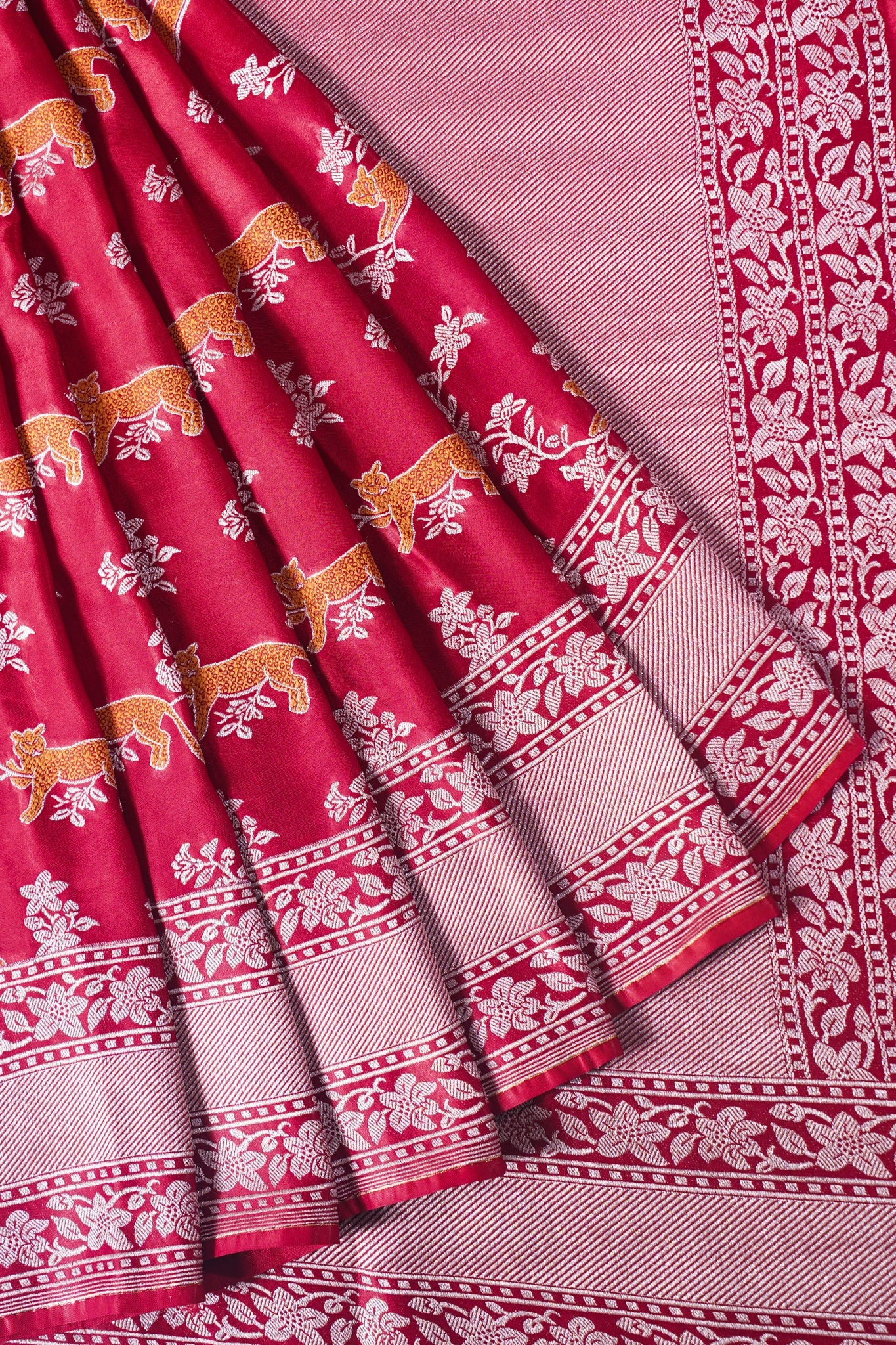 "WAAH BANARAS 016" Banarasi Masaru Silk Saree With Tested Zari and Twisted Yarn