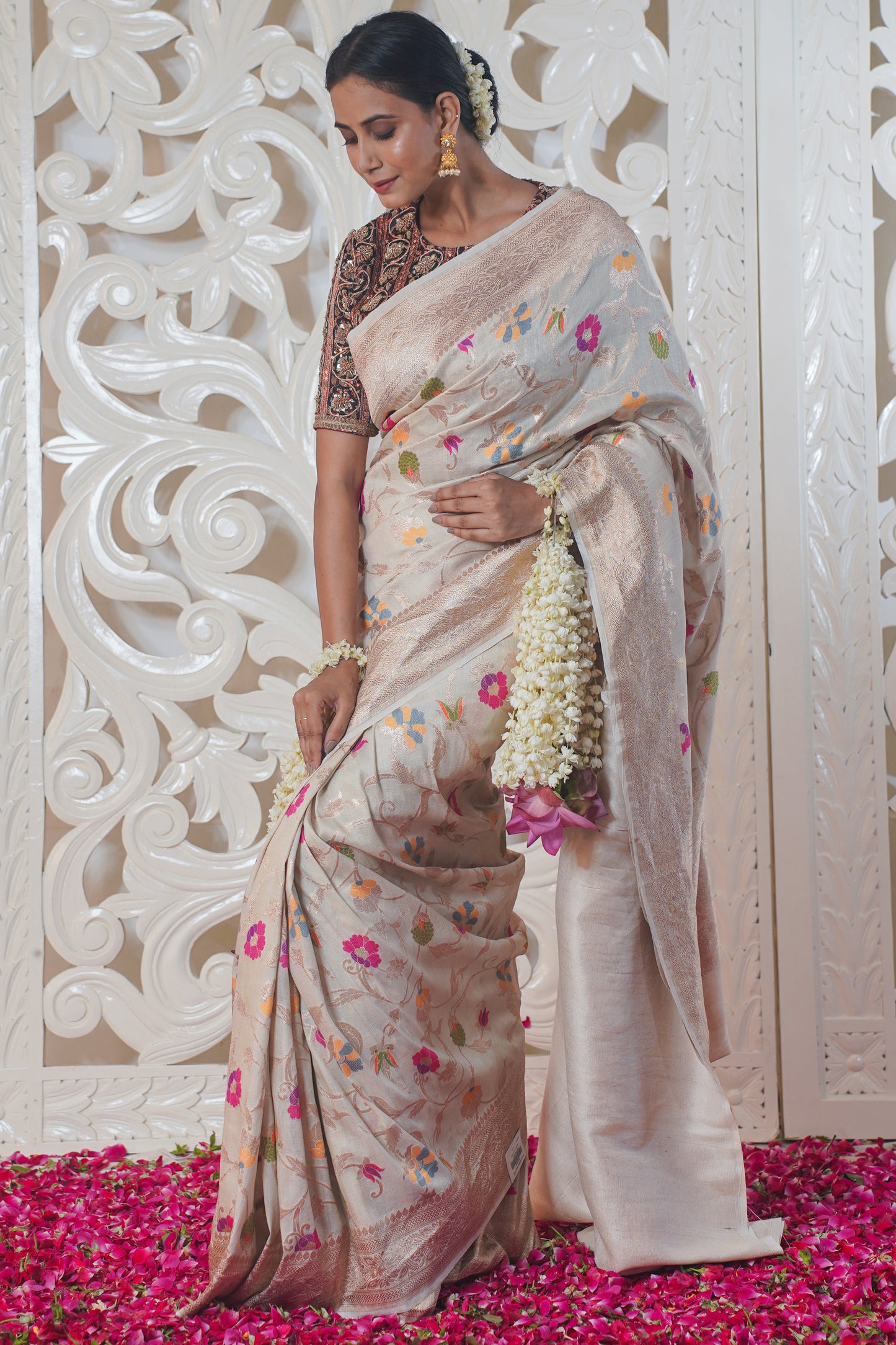 "Virasat 142" White Pure Silk Banarasi Saree With Meenakari work