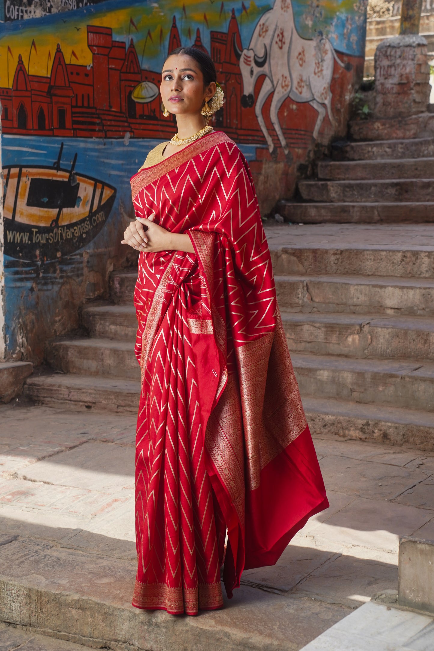 "SILK BANARAS 051" Red Handvoven Banarasi silk saree