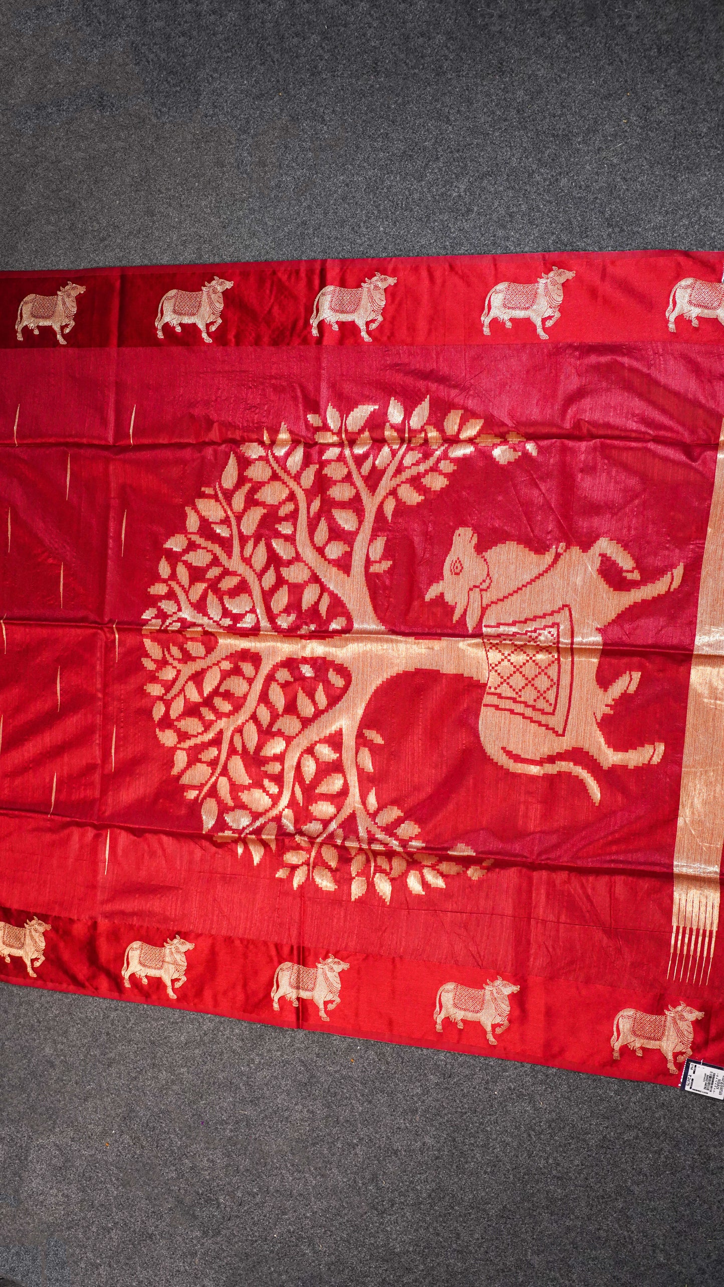 "UTSAV BANARAS 109" Banarasi Red Raw Silk With Nandi Border Saree