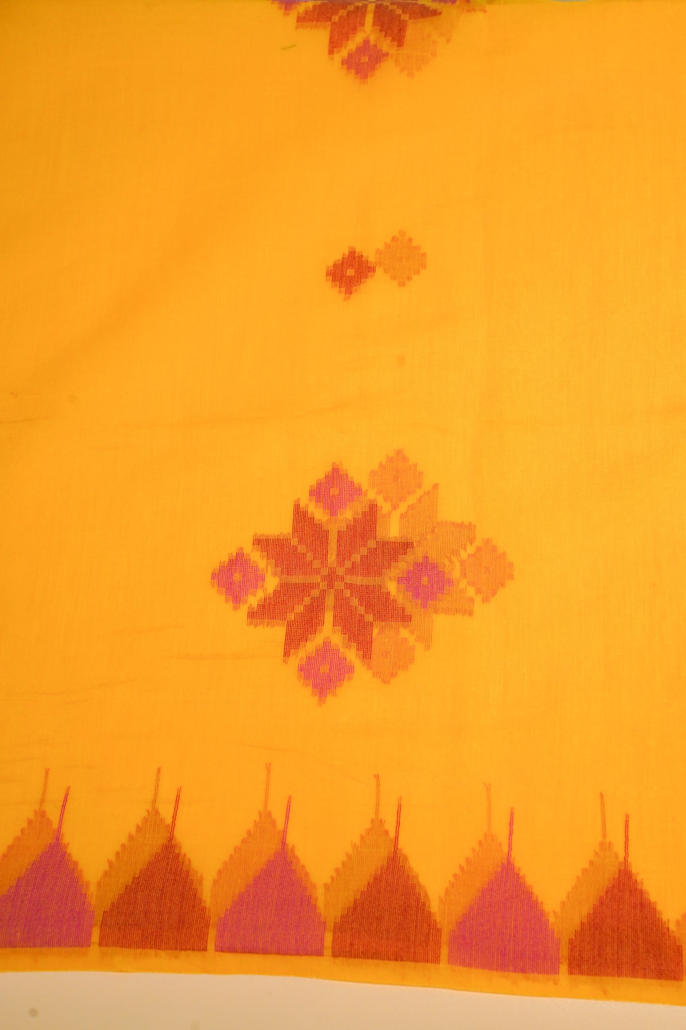 "UTSAV BANARAS 176" Banarasi Vibrant Yellow Ikat Cotton Saree