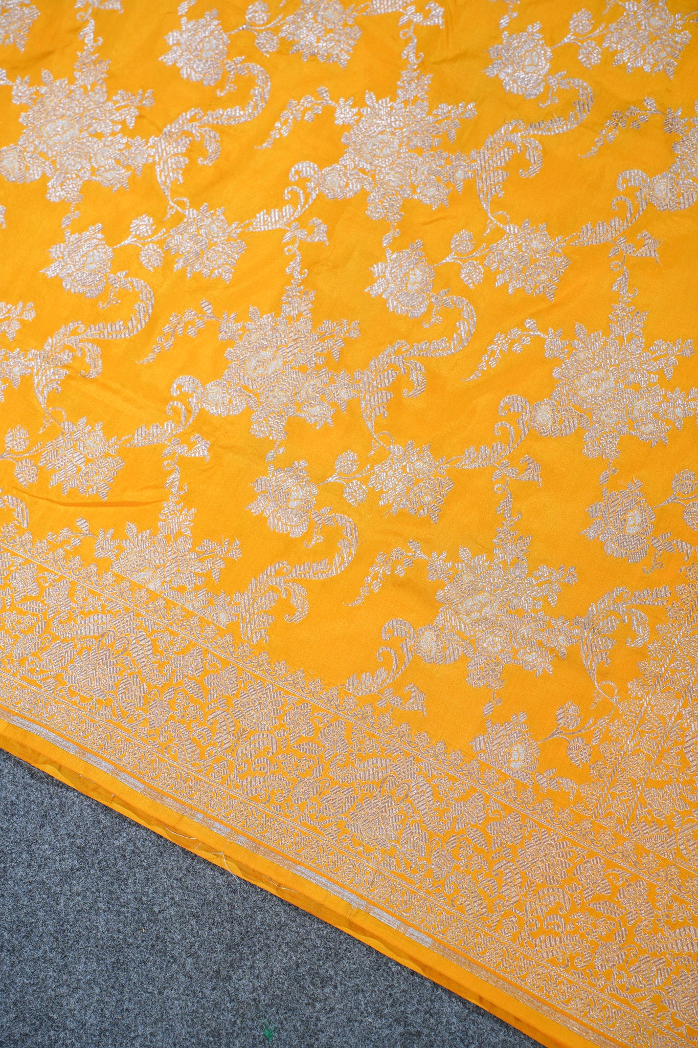 "VIRASAT 164" Banarasi Jangla Jaal Saree: Woven with Pure Gold Rupa Zari and A-Grade Silk