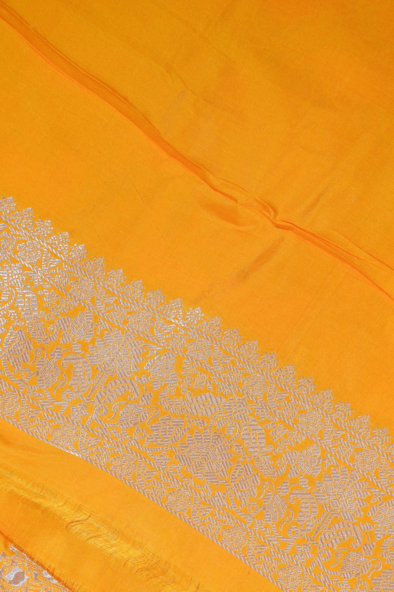 "VIRASAT 164" Banarasi Jangla Jaal Saree: Woven with Pure Gold Rupa Zari and A-Grade Silk