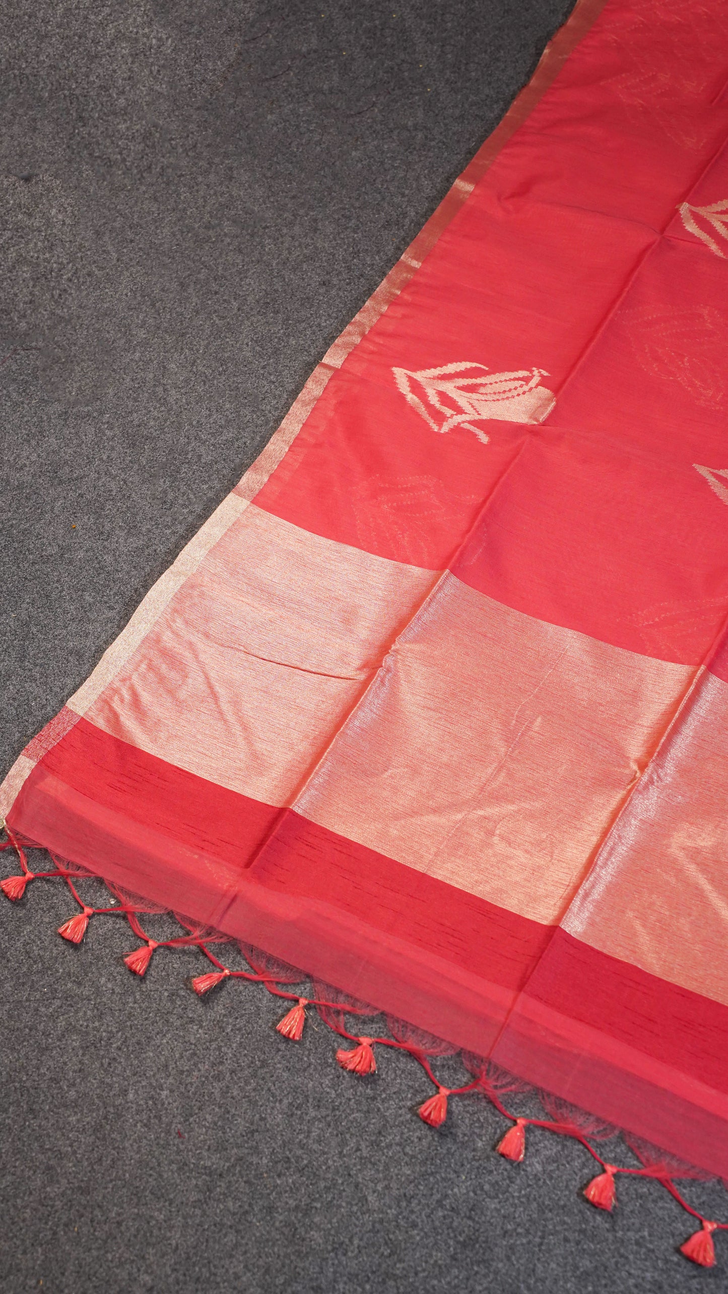 "UTSAV BANARAS 127" Banarasi Red Linen Upada Butta Silk Saree