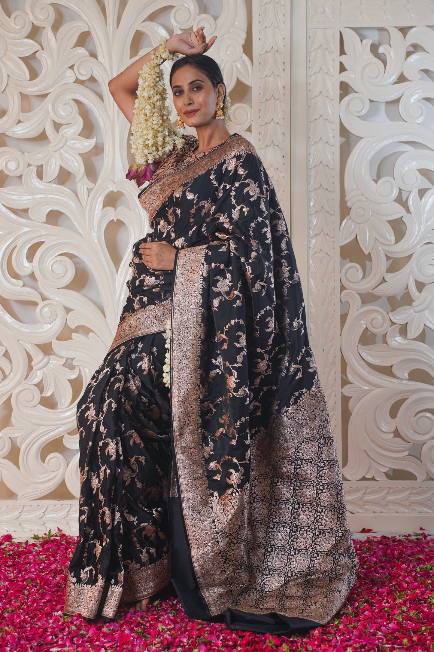 "WAAH BANARAS 013" Black Pure Banarasi Silk Saree With Jaal Work