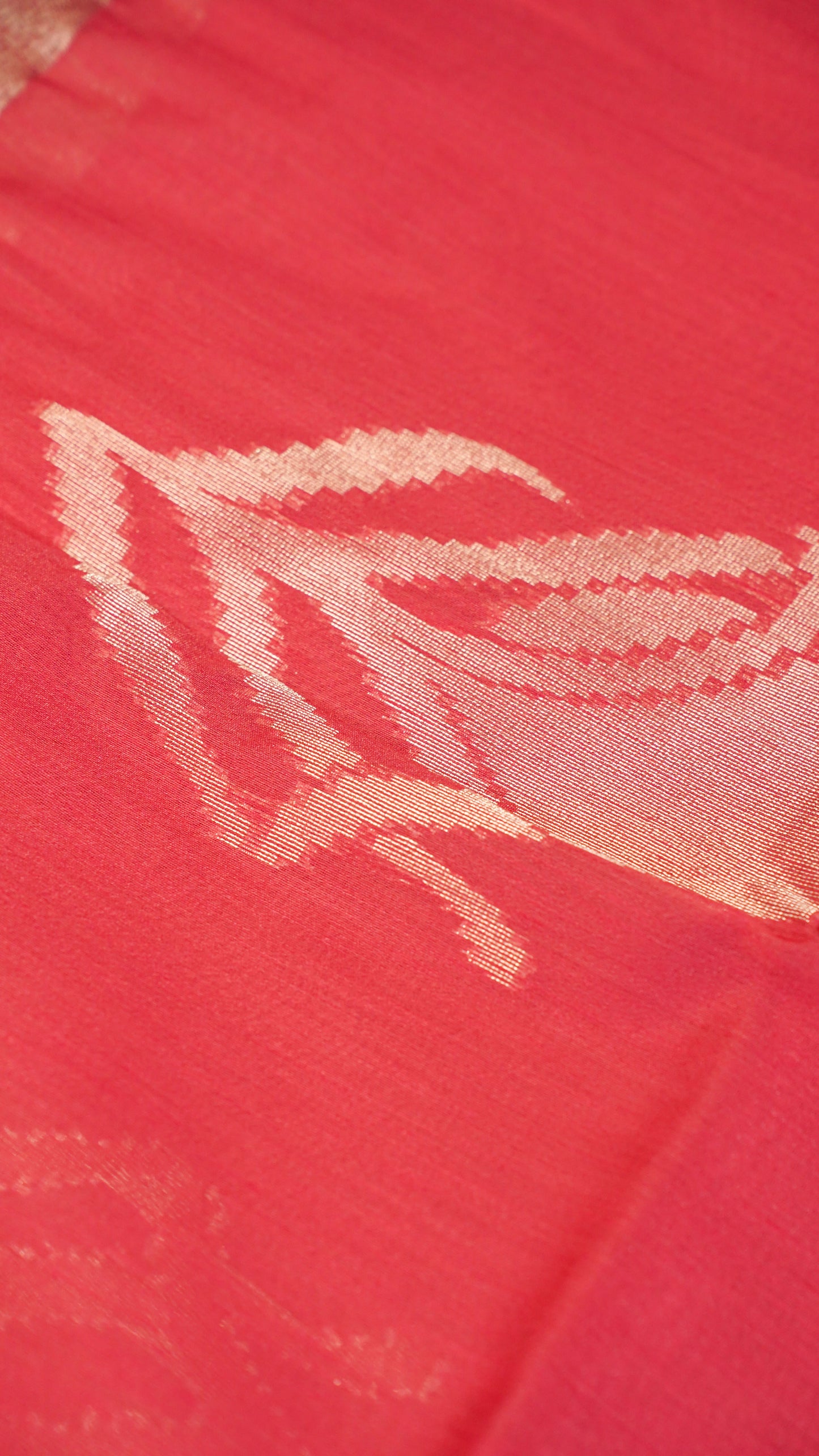 "UTSAV BANARAS 127" Banarasi Red Linen Upada Butta Silk Saree