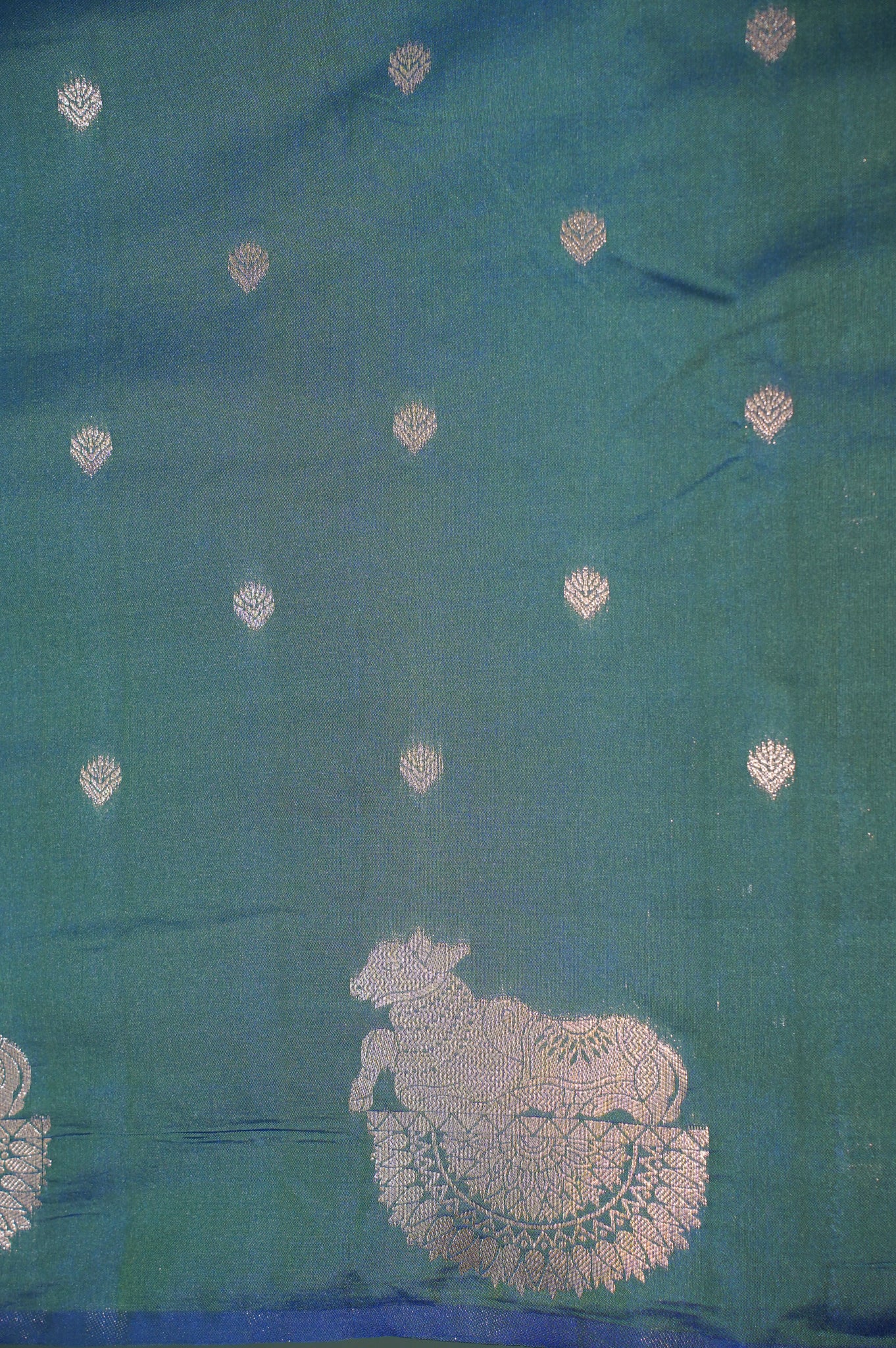 UTSAV BANARAS 325:Dual Peacock Green Banarasi raw silk Saree with Small Zari Buti, Zari Pallu & Animal Border