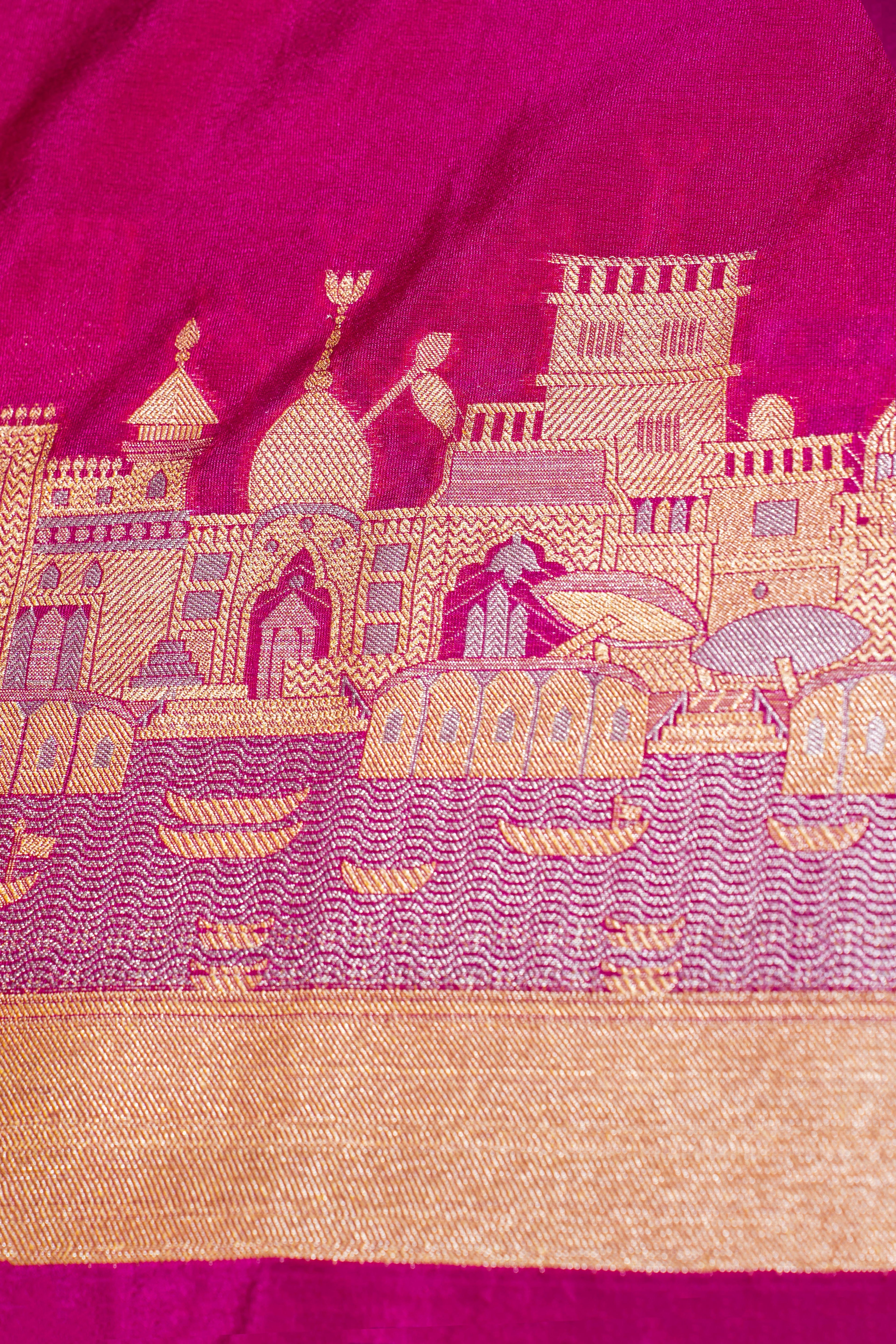 "UTSAV BANARAS 003B" Banarasi Pink Kashi Ghat Pattern Silk Saree