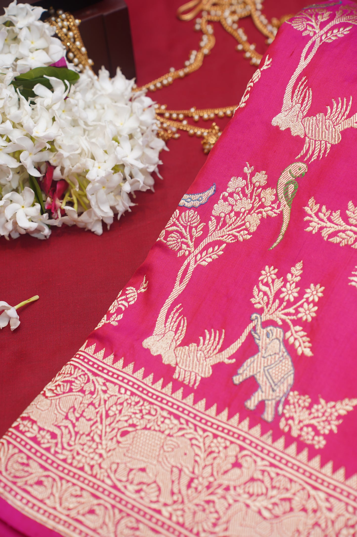 "VIRASAT 002" Dark Pink Pure Kadwa Banarasi Handloom Saree