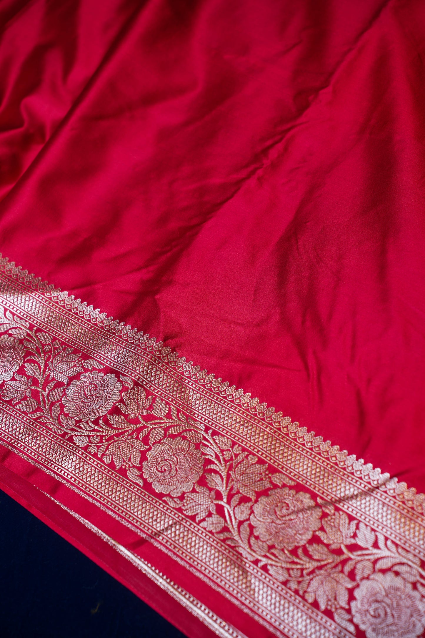 Mandodari Maroon Pure Banarasi Mashru Silk Saree