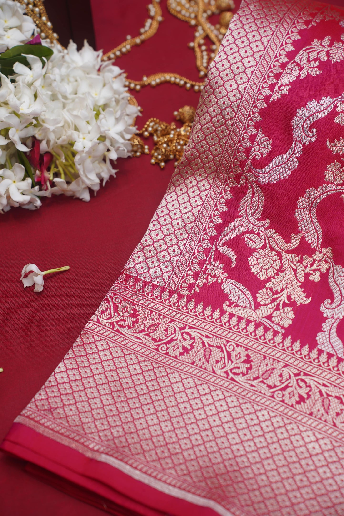 "VIRASAT 103" Dark Pink Pure Kadwa Jaal Banarasi Handloom Saree