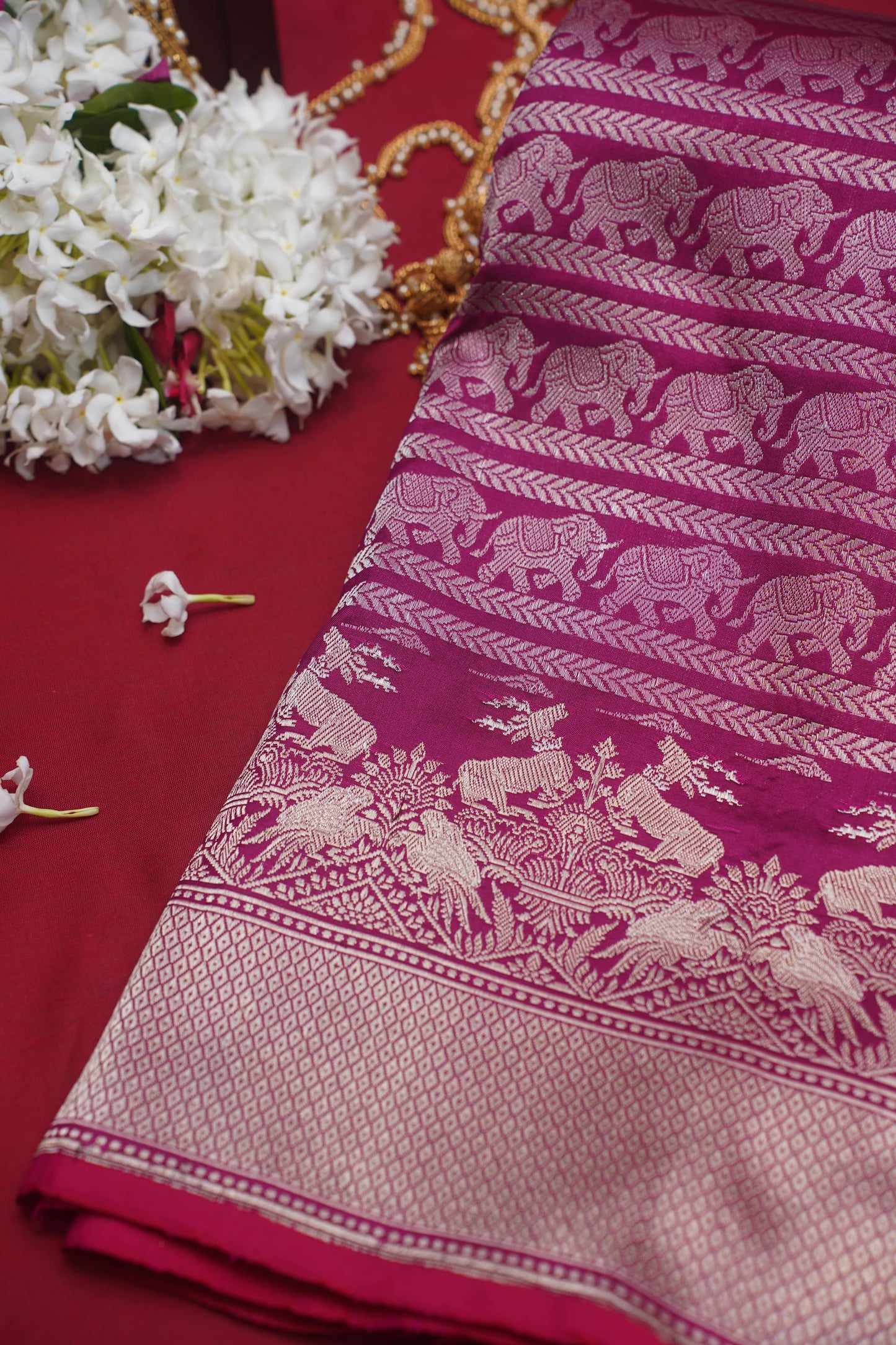 Sita Magenta Pure Kadwa Tanchoi Banarasi Handloom Saree