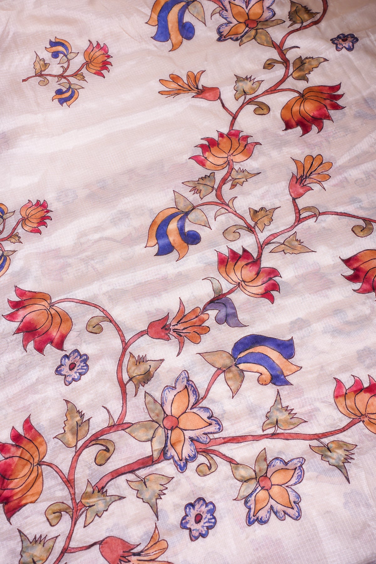 "UTSAV BANARAS 347" Banarasi Cream Munga Silk Saree With Multicolored Floral Applique & Hand-Painted Effect