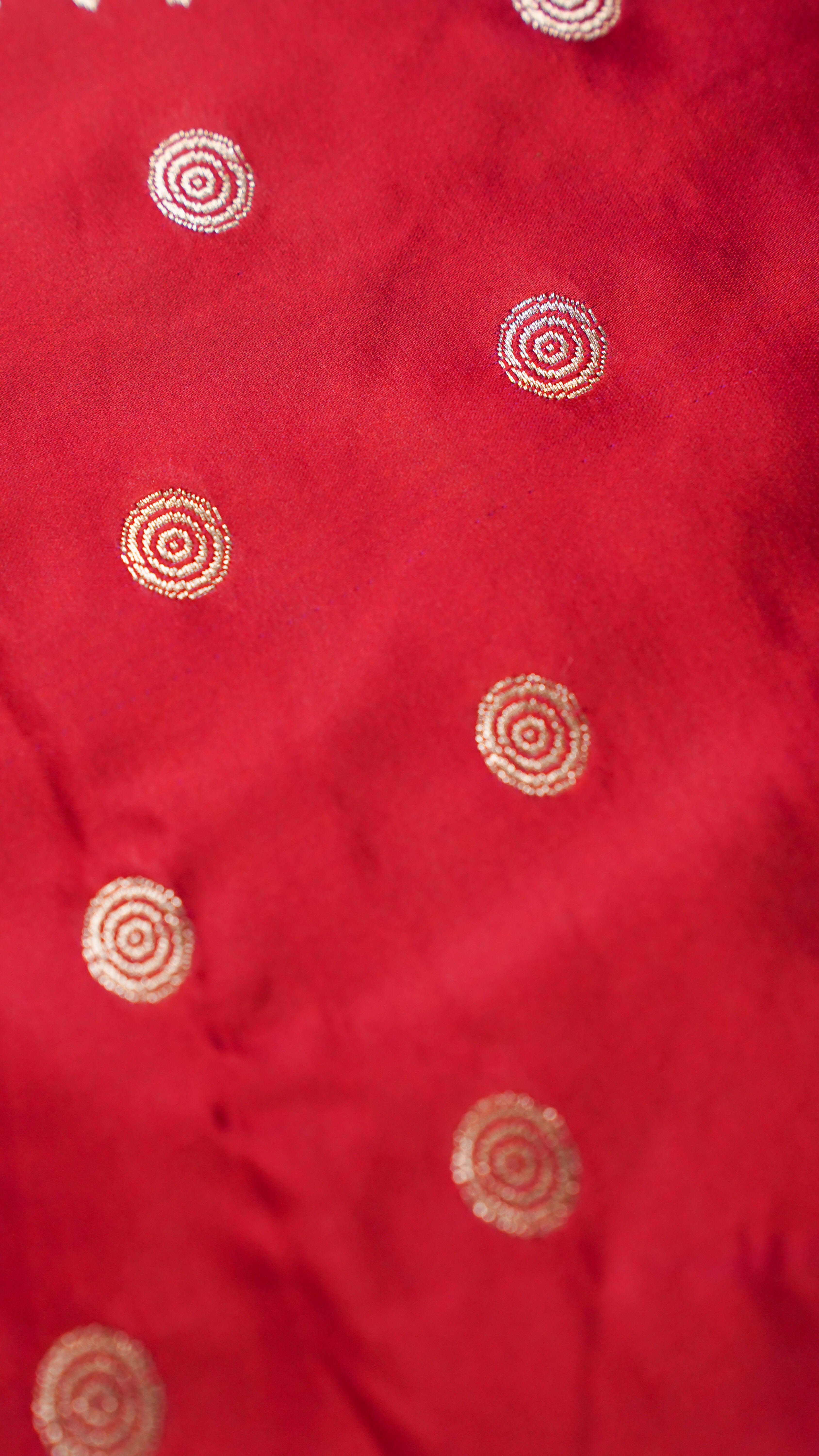 "WAAH BANARAS 055A" Banarasi Pure Massaru silk saree with Ghat Border