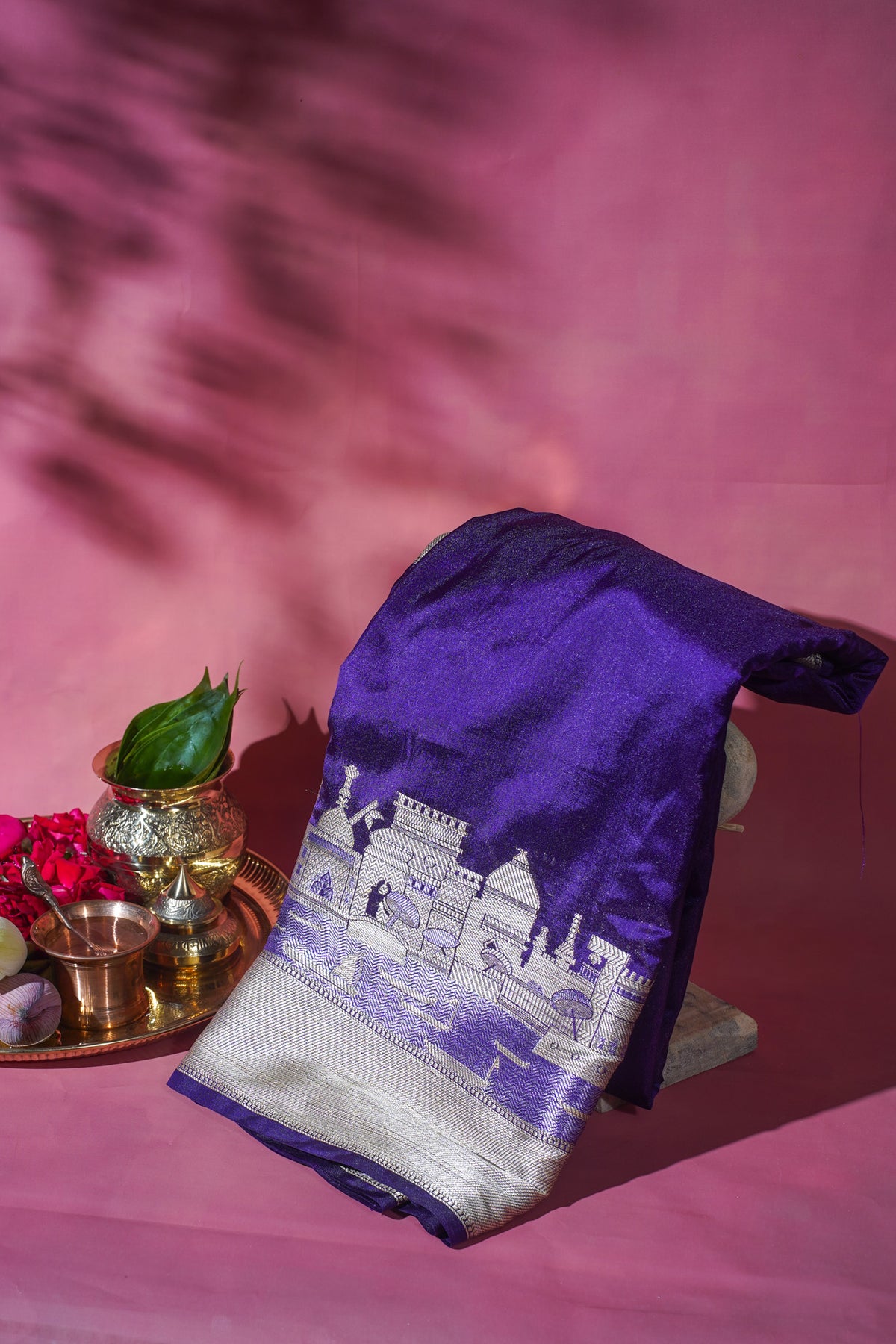 "UTSAV BANARAS 003B" Banarasi Pink Kashi Ghat Pattern Silk Saree