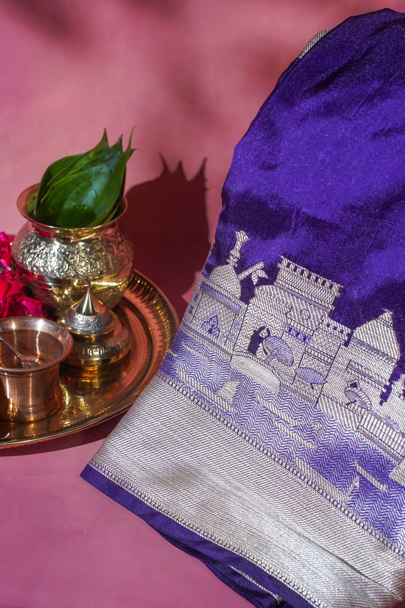 "UTSAV BANARAS 003B" Banarasi Pink Kashi Ghat Pattern Silk Saree