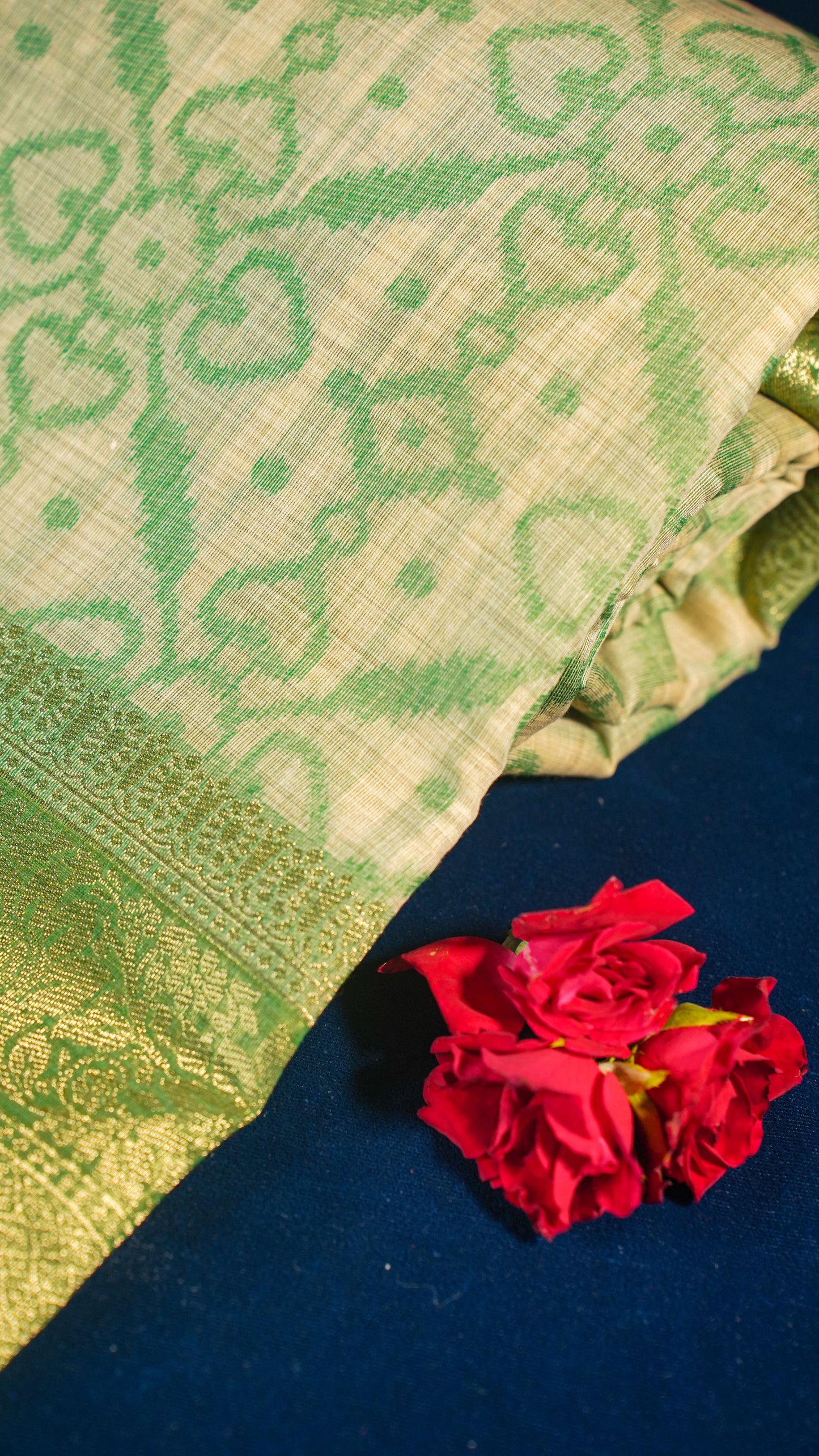 "UTSAV BANARAS 134" Banarasi Green Jamdani Cotton Silk Saree