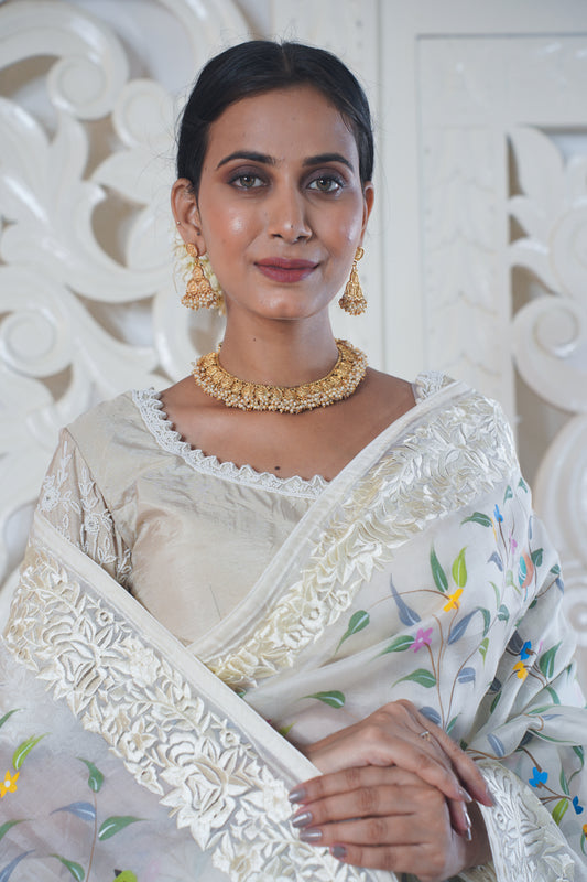 Aghora White Pure Banarasi Silk Saree thread work on border