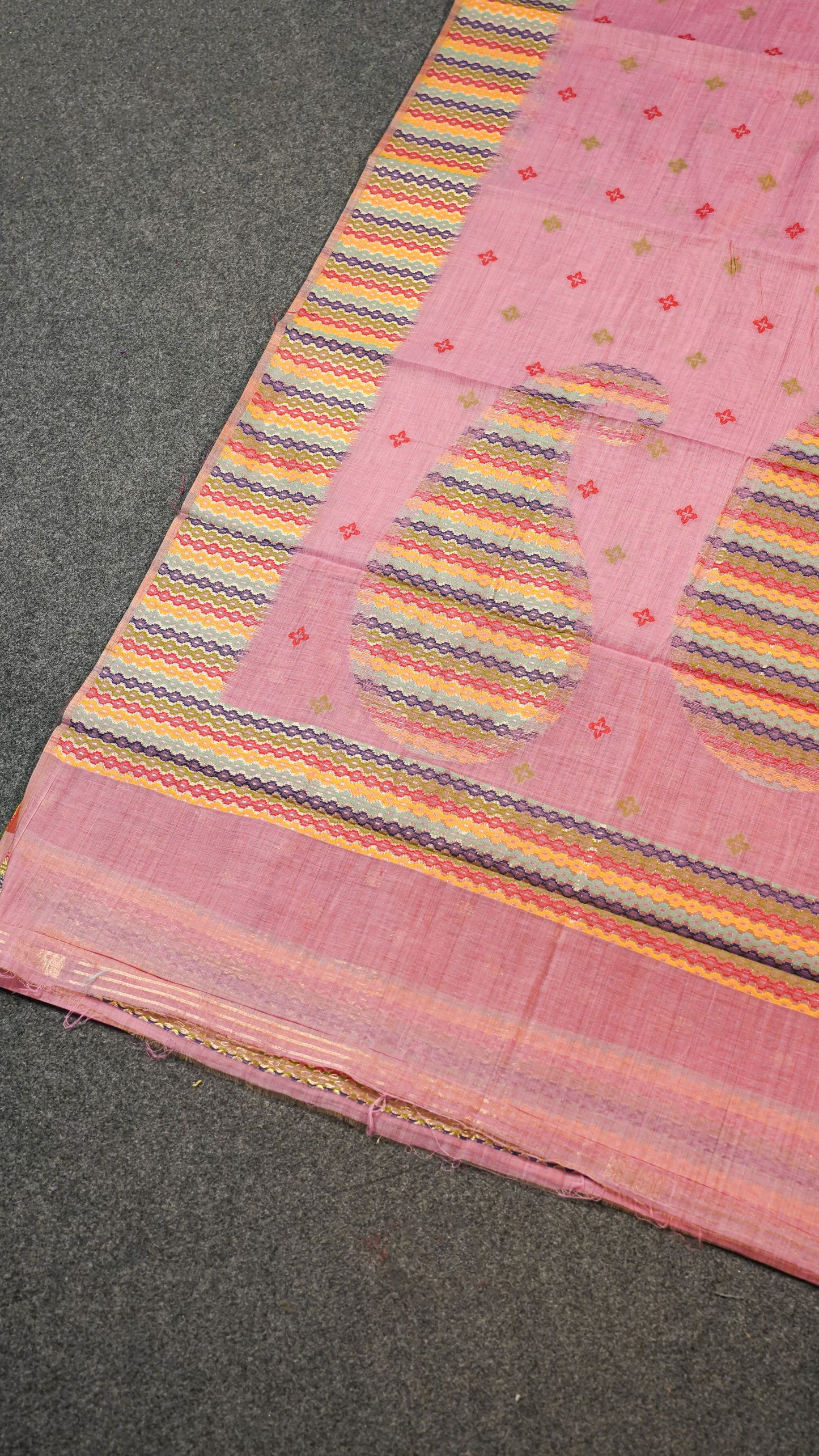 "UTSAV BANARAS 137" Banarasi Pink Jamdani Cotton Silk Saree