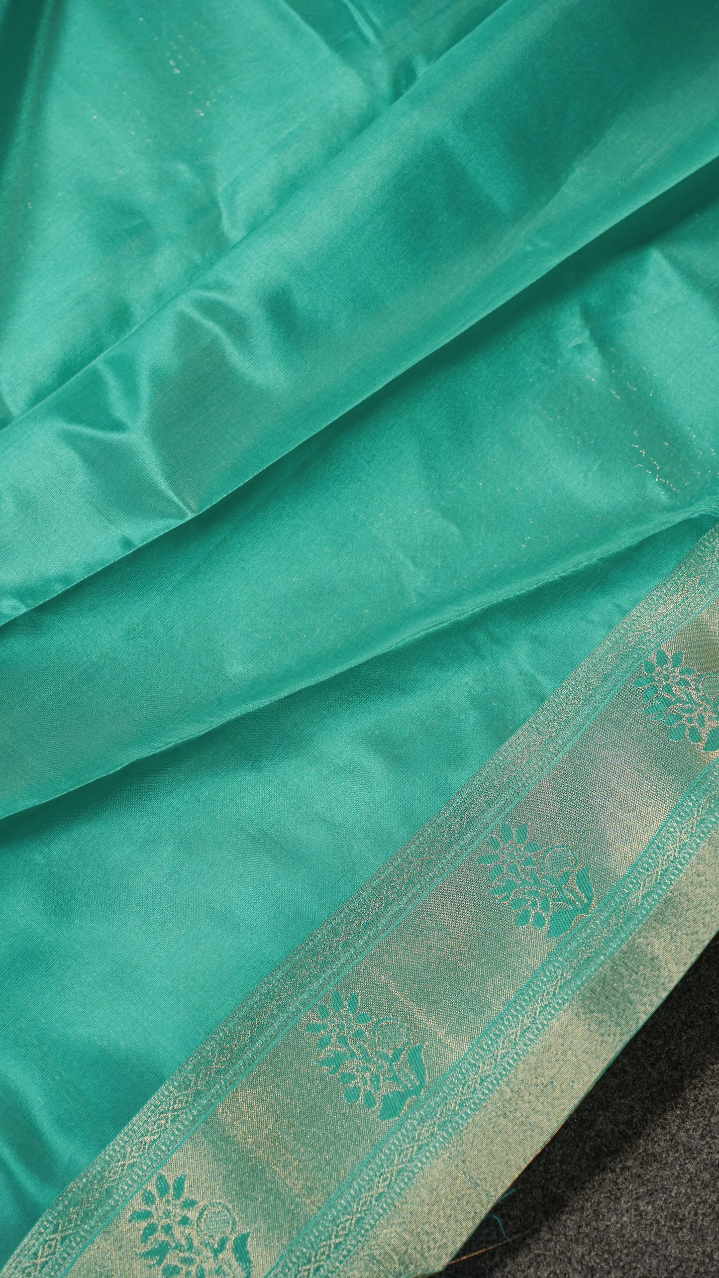 "UTSAV BANARAS 162" Banarasi Beige-Gold Tissue Kalamkari Silk Saree