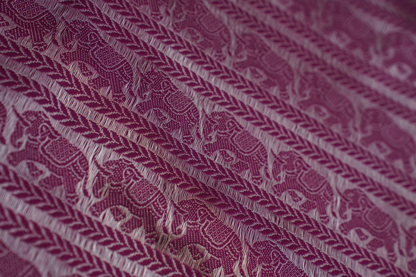 Sita Magenta Pure Kadwa Tanchoi Banarasi Handloom Saree