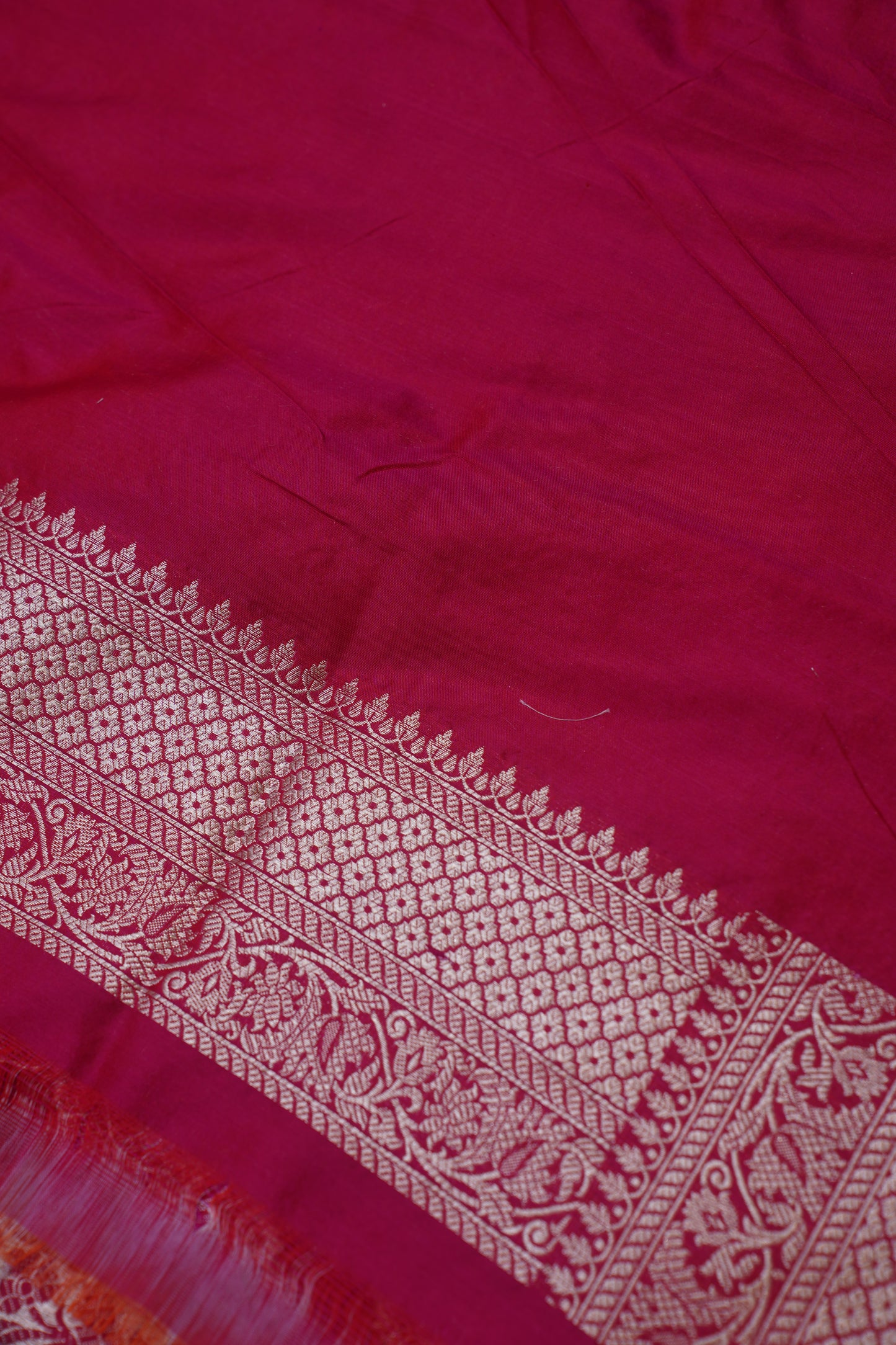 "VIRASAT 103" Dark Pink Pure Kadwa Jaal Banarasi Handloom Saree