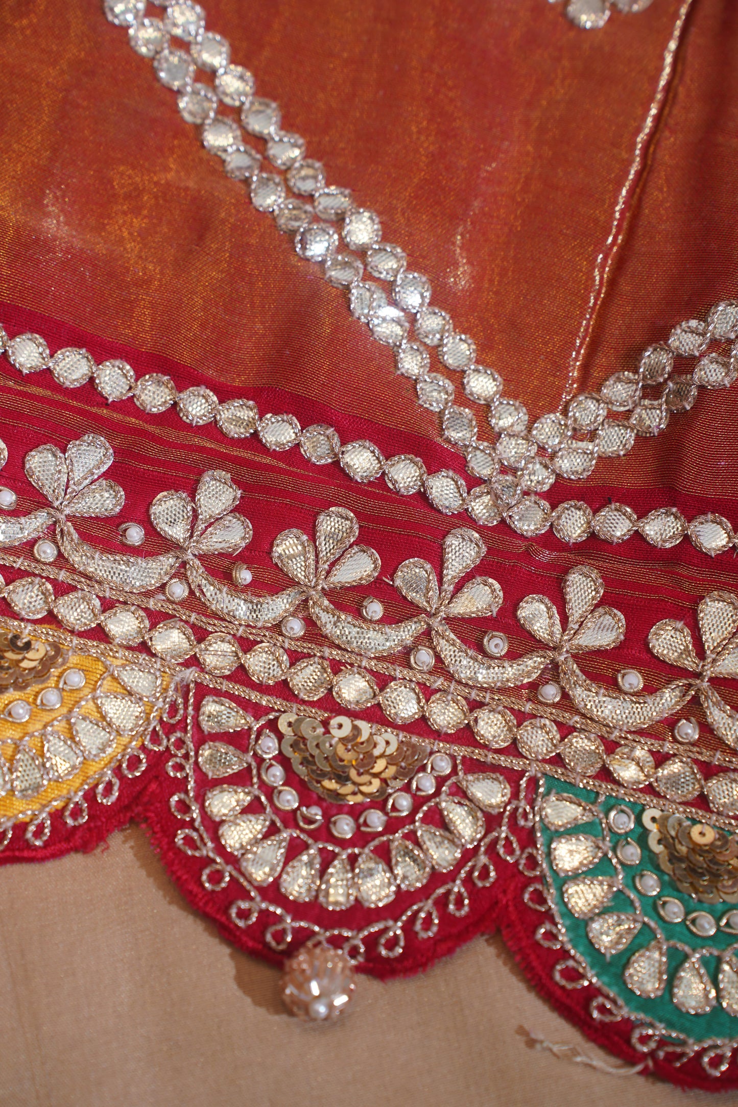 Chinnamasta Red & Pink Pure Bandhej Banarasi Handloom Saree With Danka Work